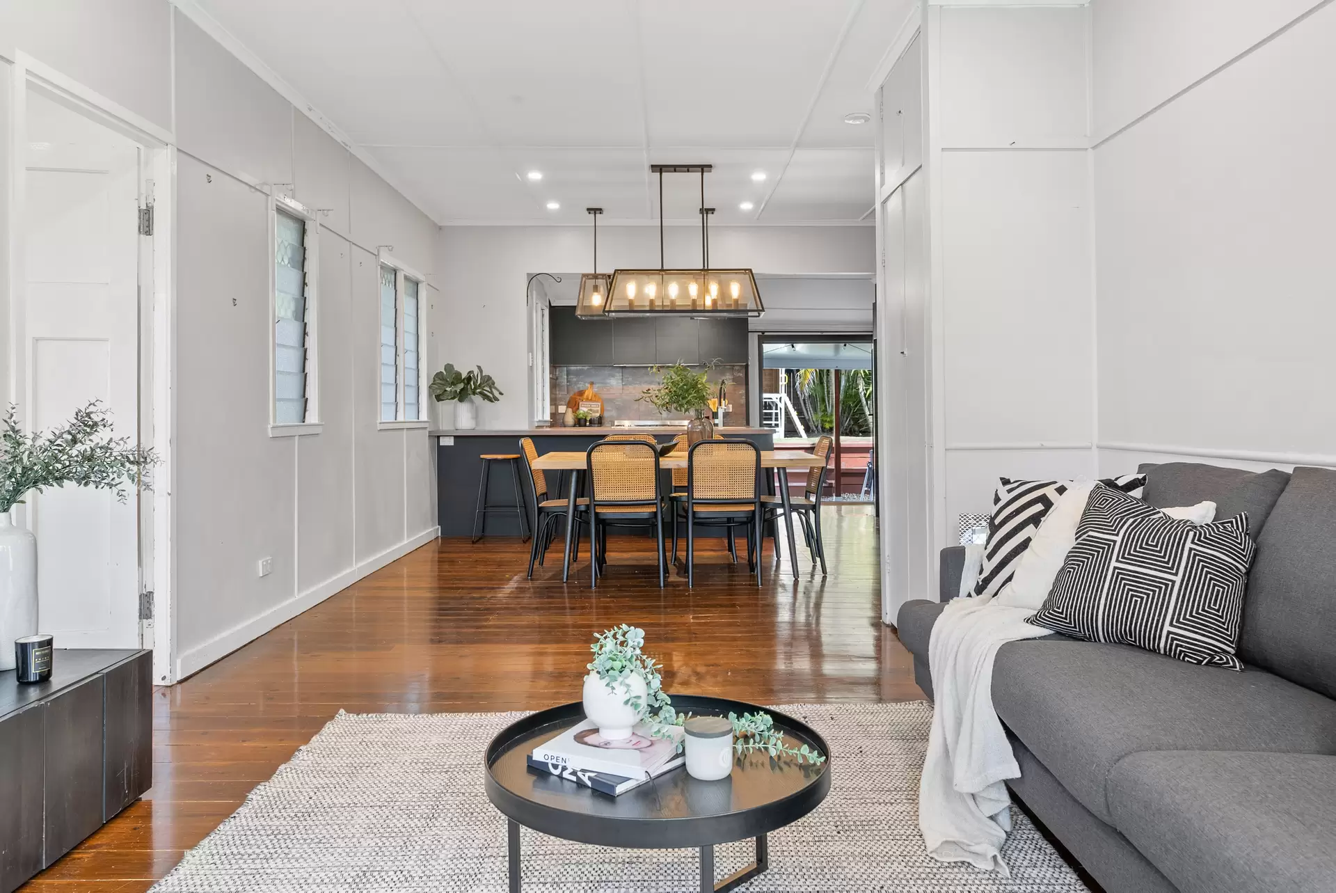 5 Gurley Street, Wavell Heights Sold by Aurora Property - image 1