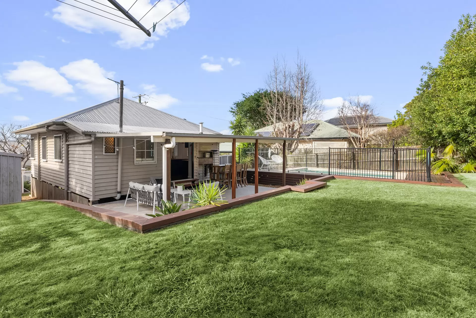 5 Gurley Street, Wavell Heights Sold by Aurora Property - image 1
