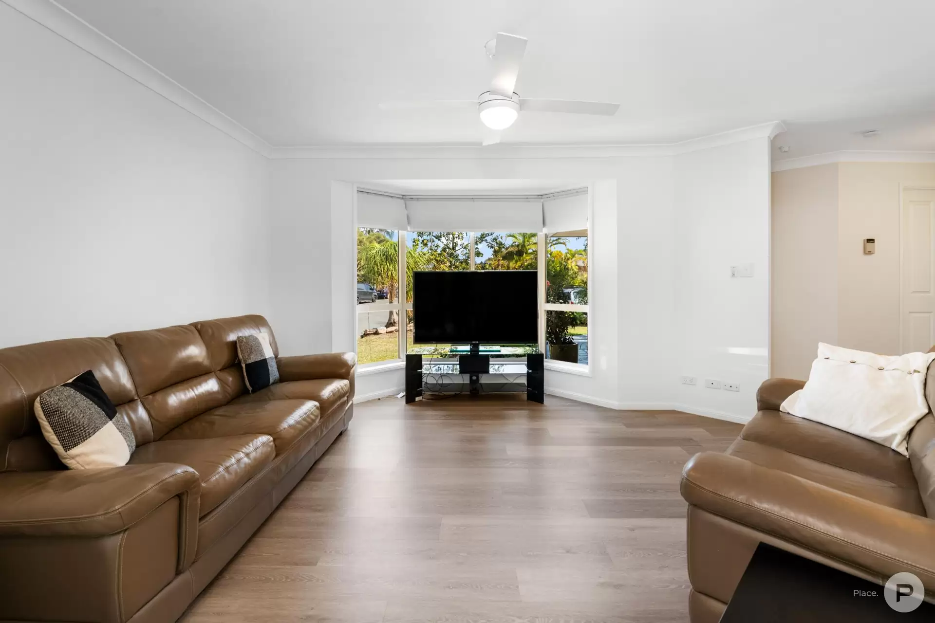 11 Hillier Street, Clontarf Sold by Aurora Property - image 1