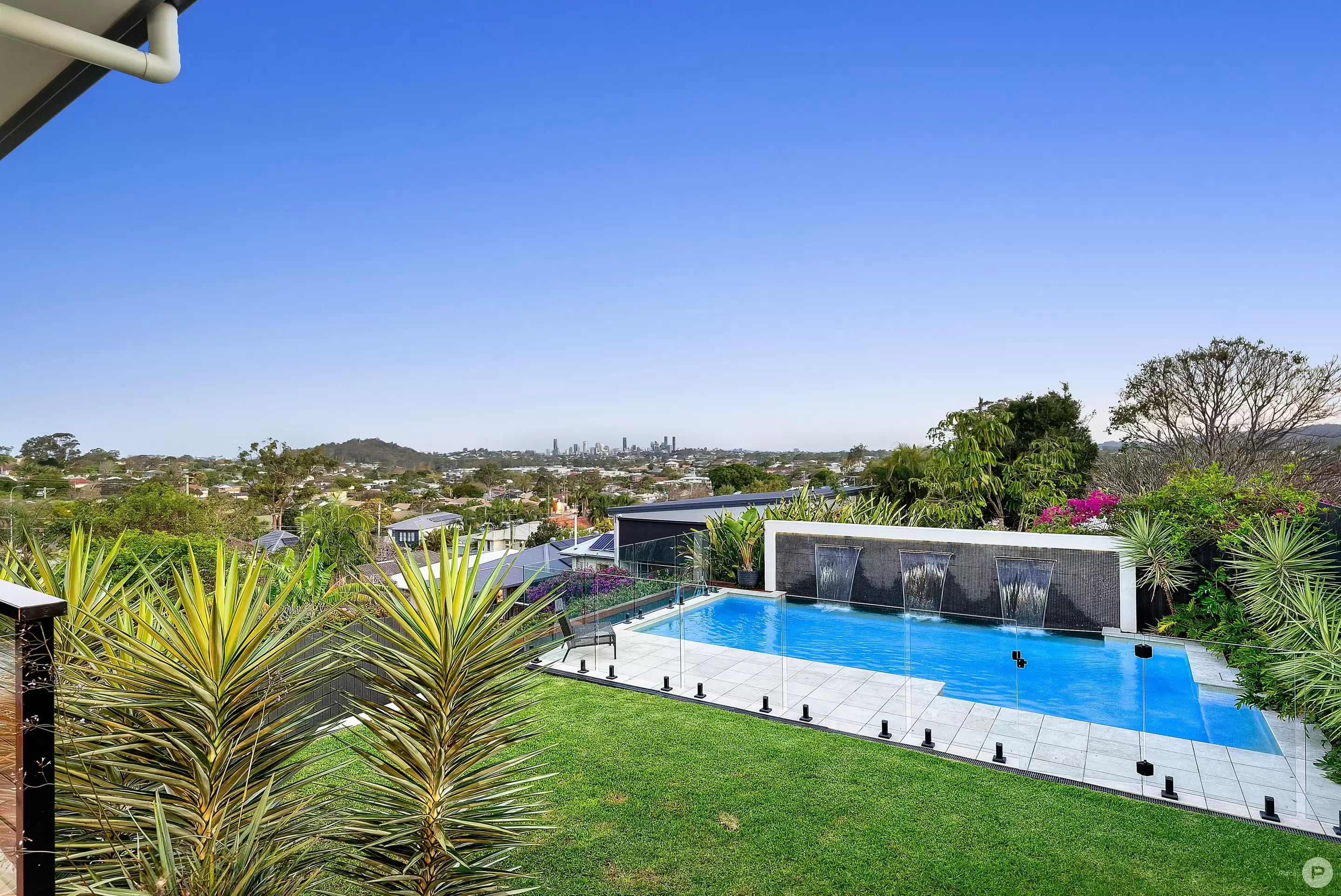 18 Deakin Street, Everton Park Sold by Aurora Property - image 7