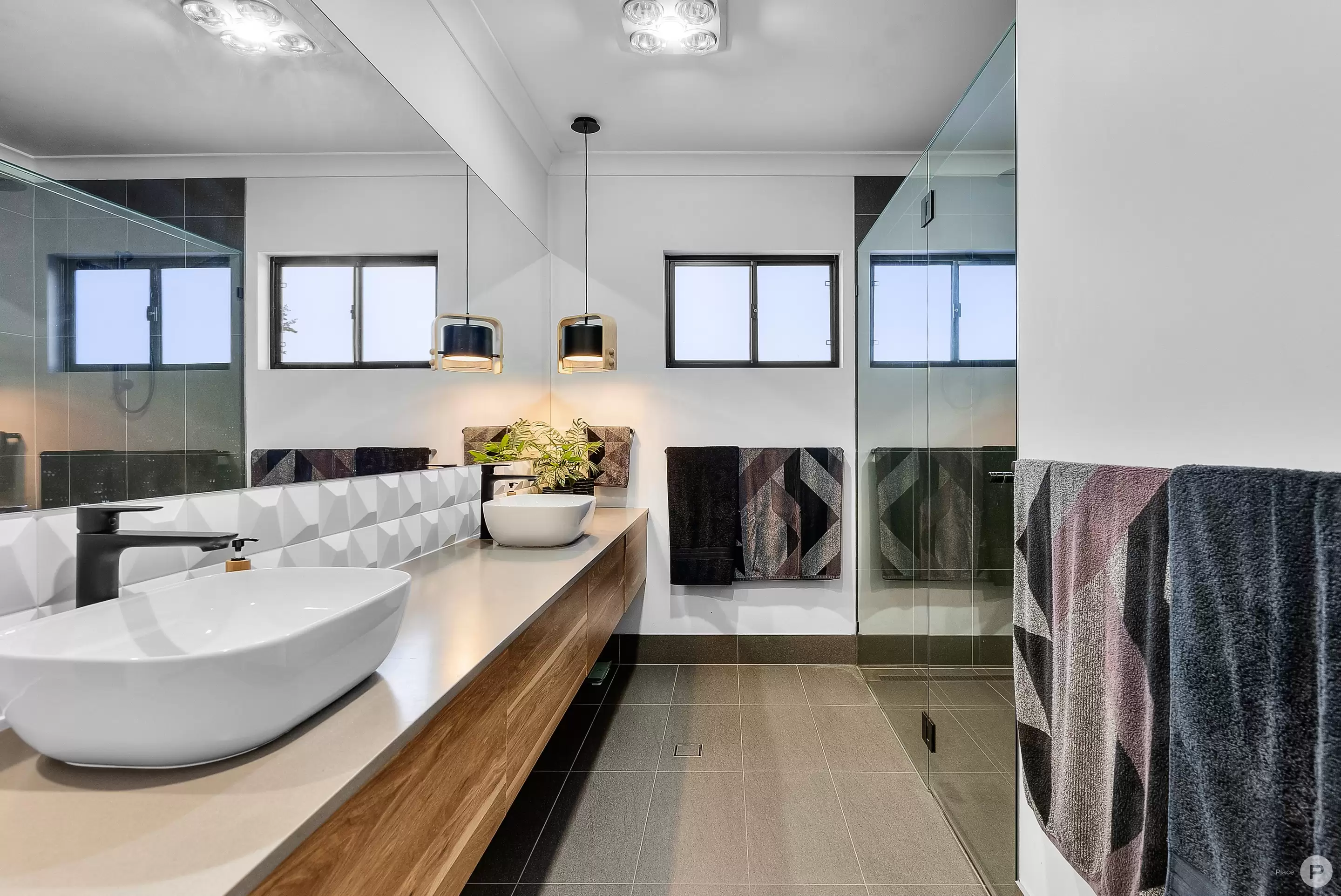 18 Deakin Street, Everton Park Sold by Aurora Property - image 27