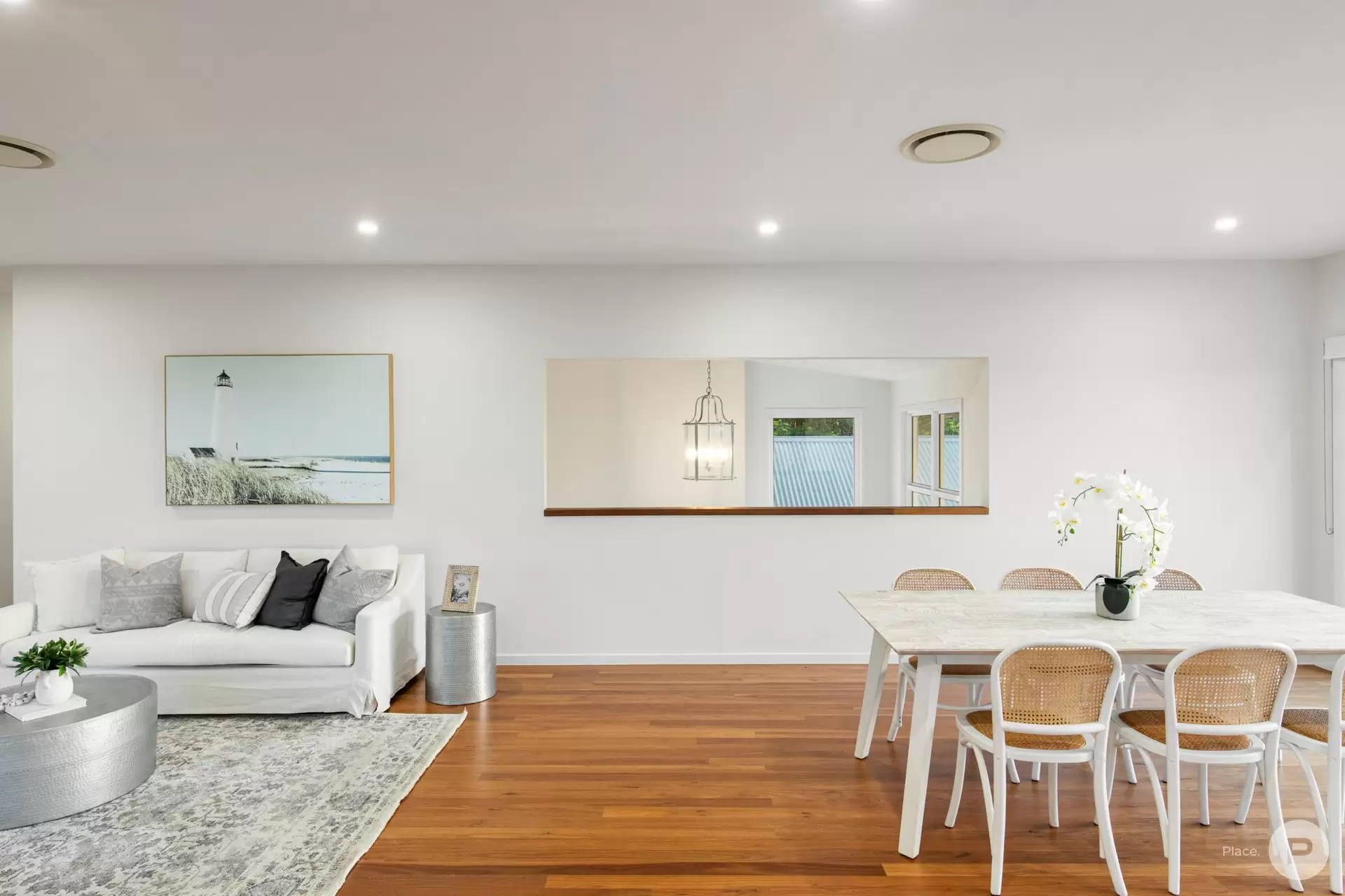 4 Satellite Street, Coorparoo Sold by Aurora Property - image 1