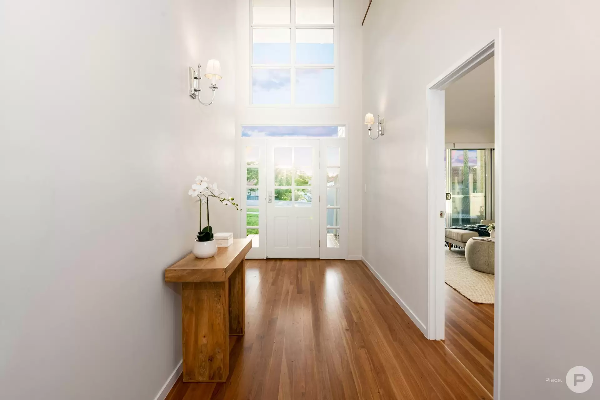 4 Satellite Street, Coorparoo Sold by Aurora Property - image 1