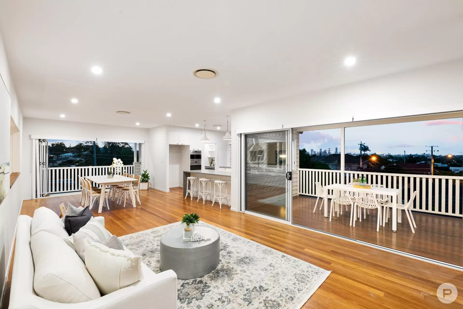 4 Satellite Street, Coorparoo Sold by Aurora Property - image 1