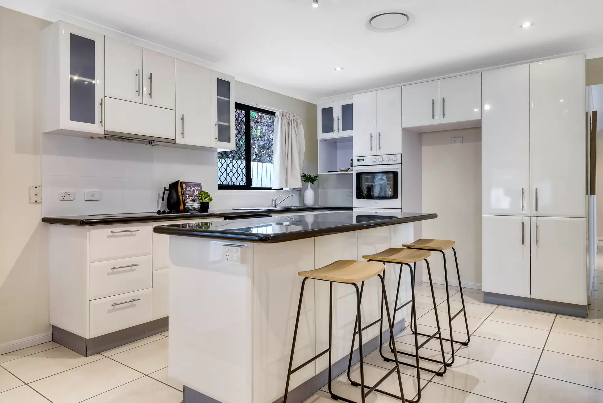 20 Emily Street, Deagon Sold by Aurora Property - image 1