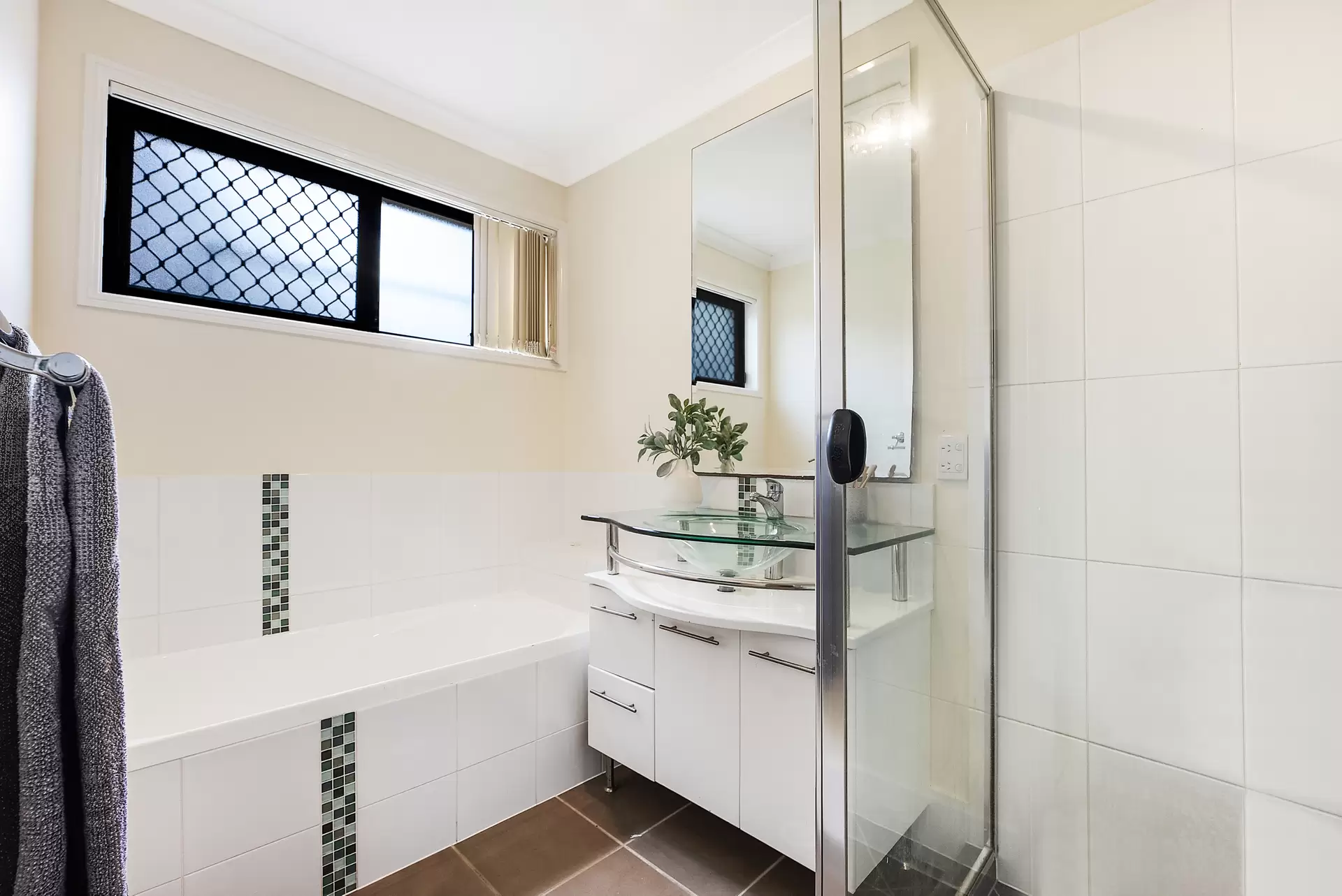 20 Emily Street, Deagon Sold by Aurora Property - image 1