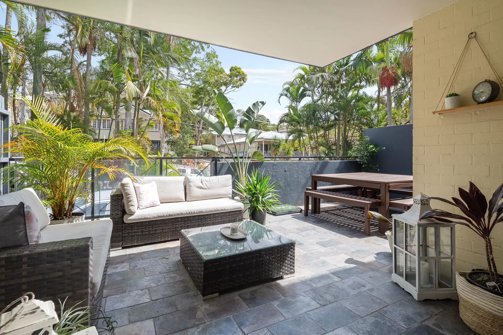 2/11 Franklin Street, Kelvin Grove Sold by Aurora Property - image 1
