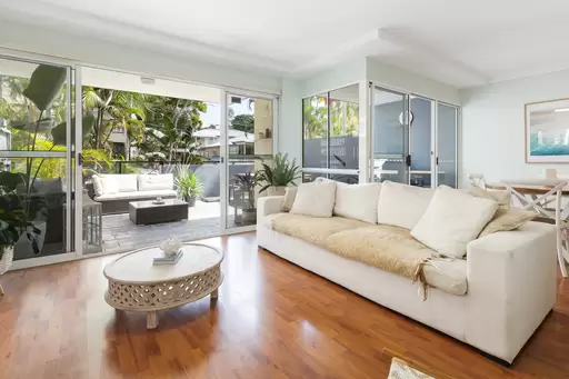 2/11 Franklin Street, Kelvin Grove Sold by Aurora Property