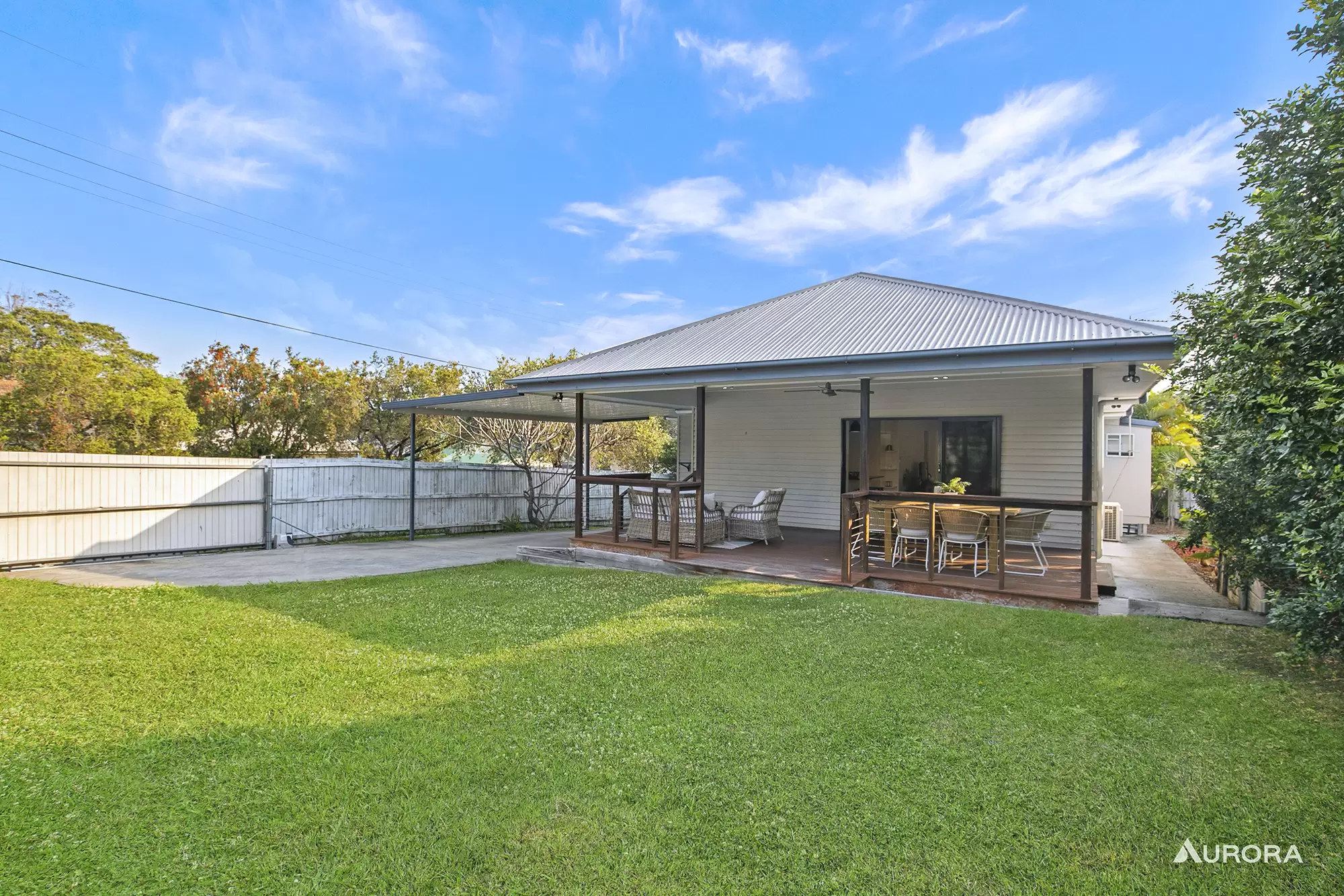 22 Dundee Street, Holland Park Sold by Aurora Property - image 21