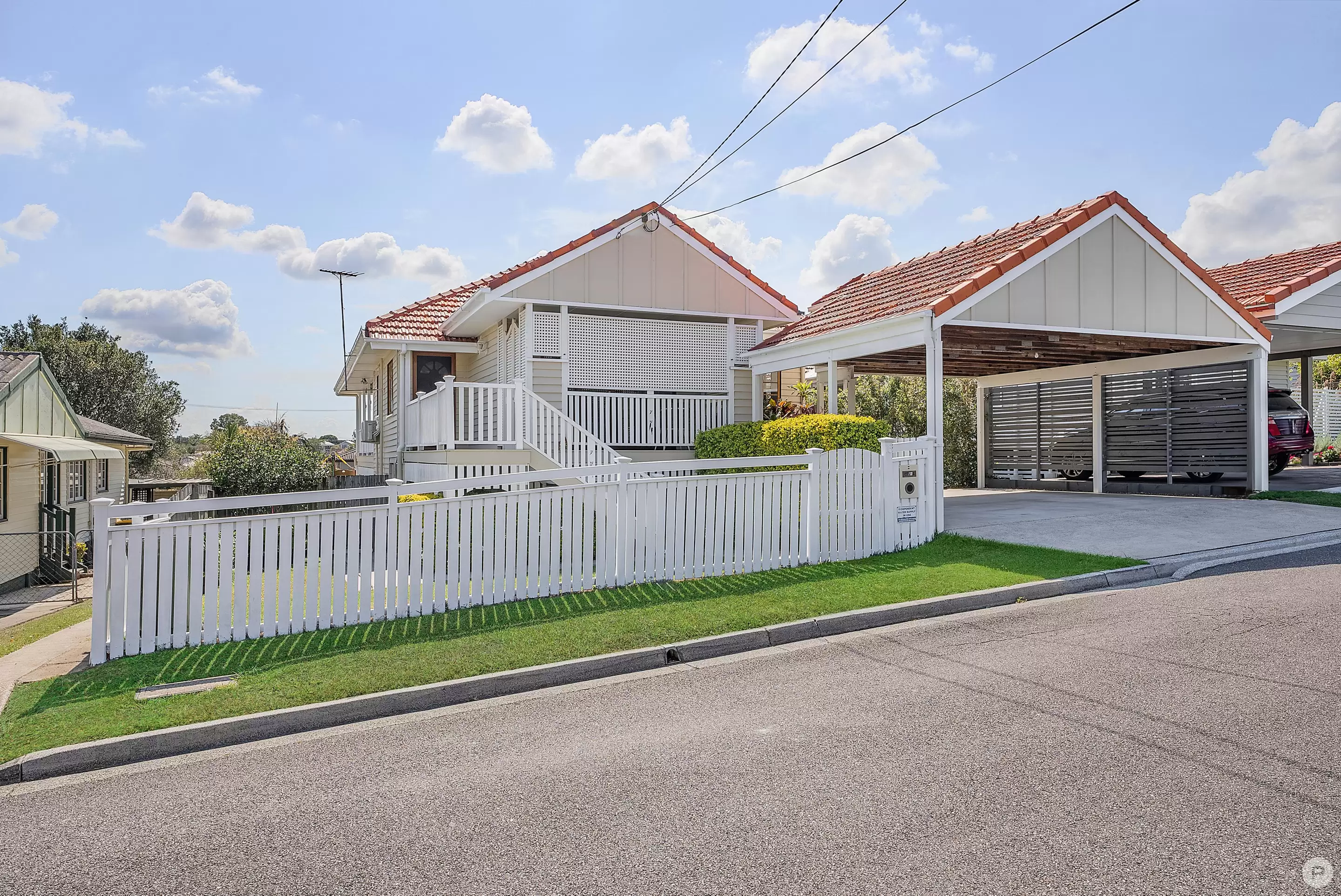 15 Chigwell Street, Wavell Heights Sold by Aurora Property - image 1