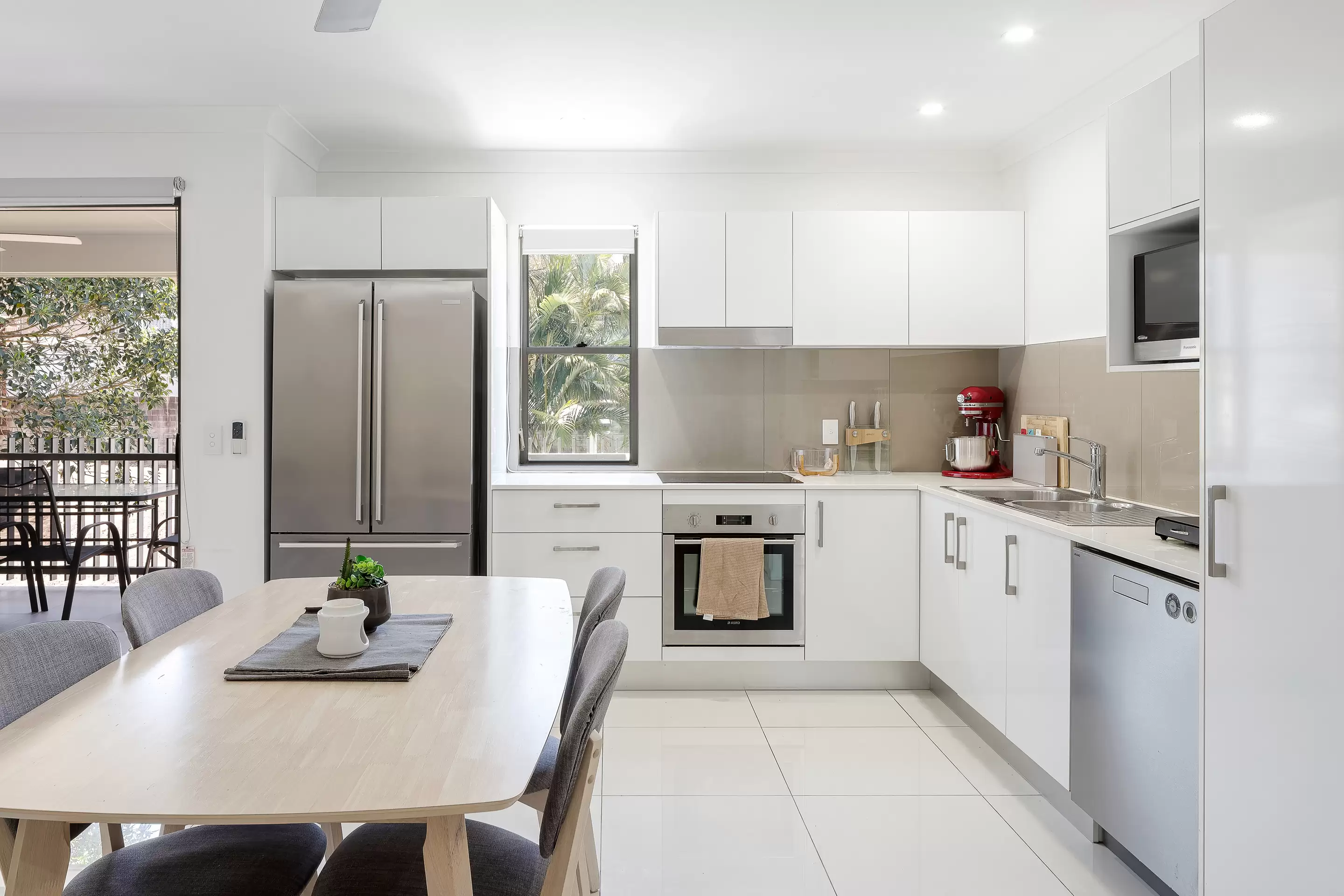 9/15 Picot Street, Kelvin Grove Sold by Aurora Property - image 3