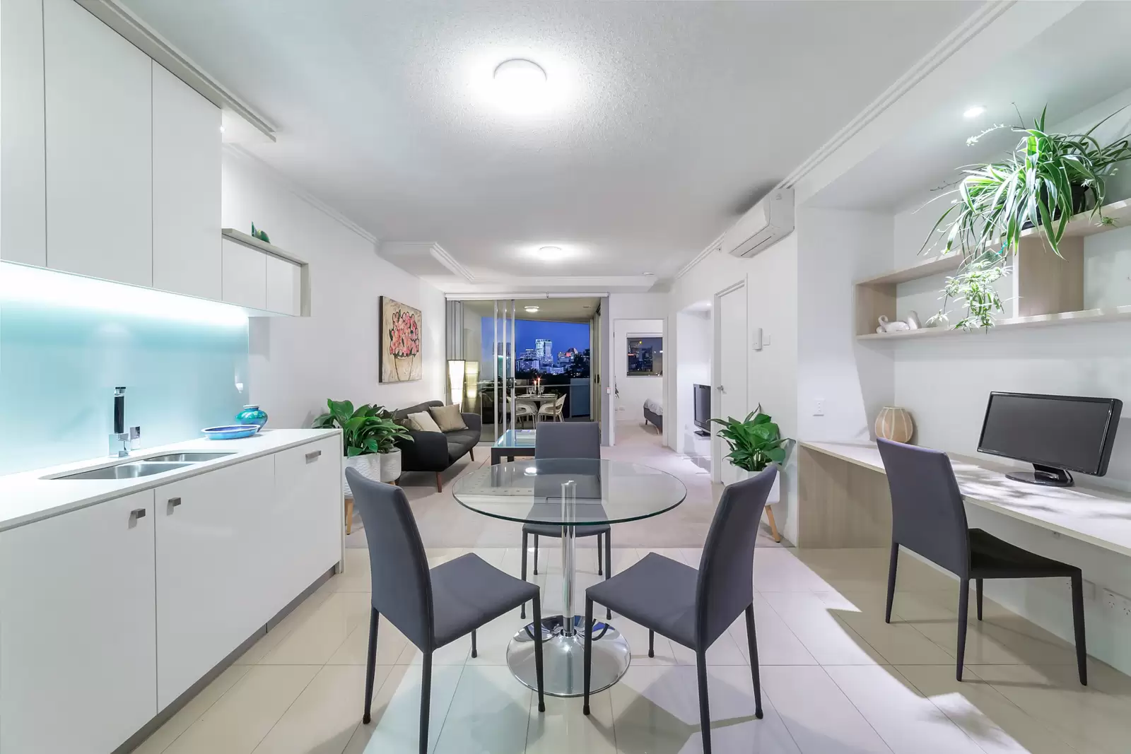 30707/67 Blamey Street, Kelvin Grove Sold by Aurora Property - image 3