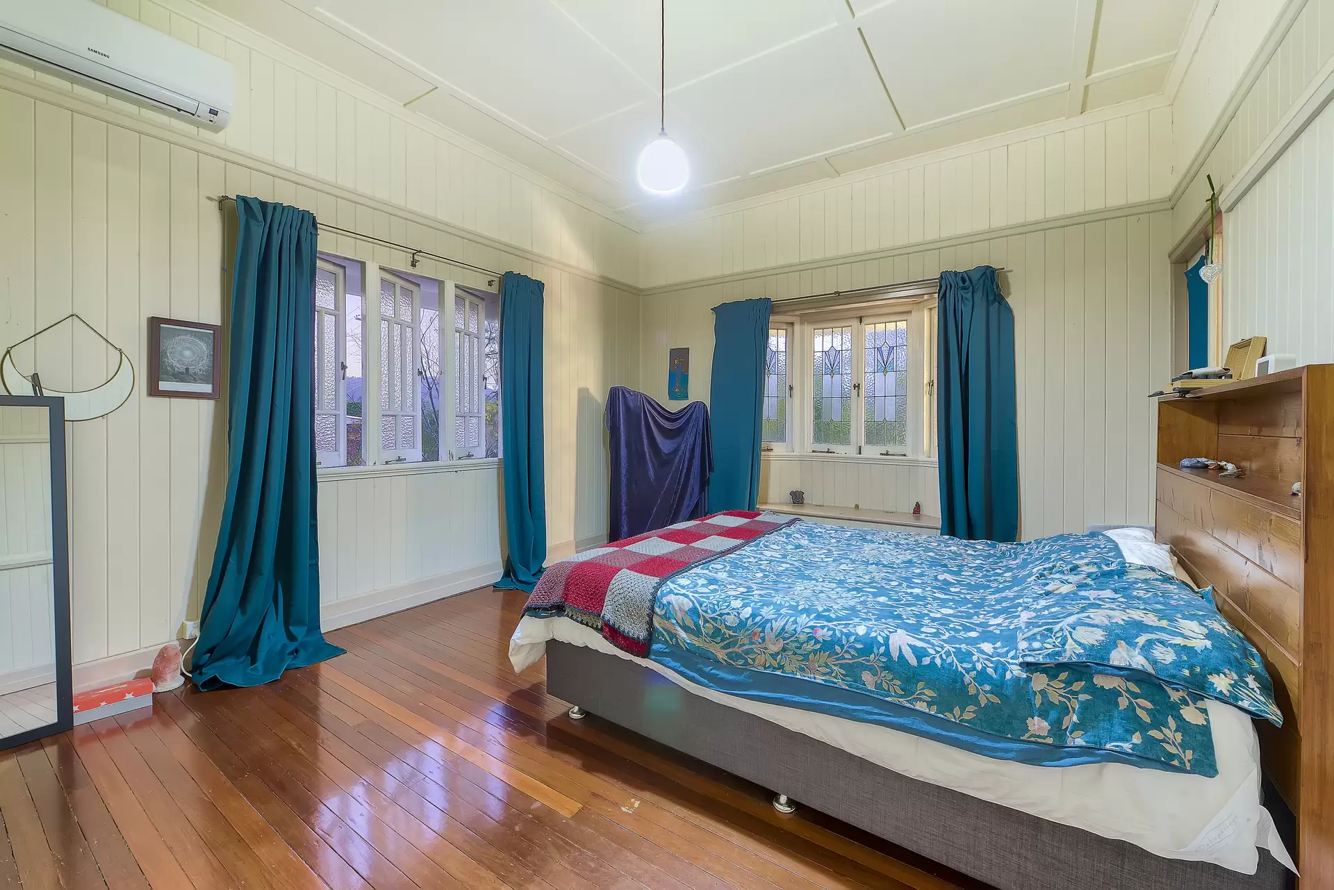 64 Beatrice Street (RENTAL), Bardon Sold by Aurora Property - image 1