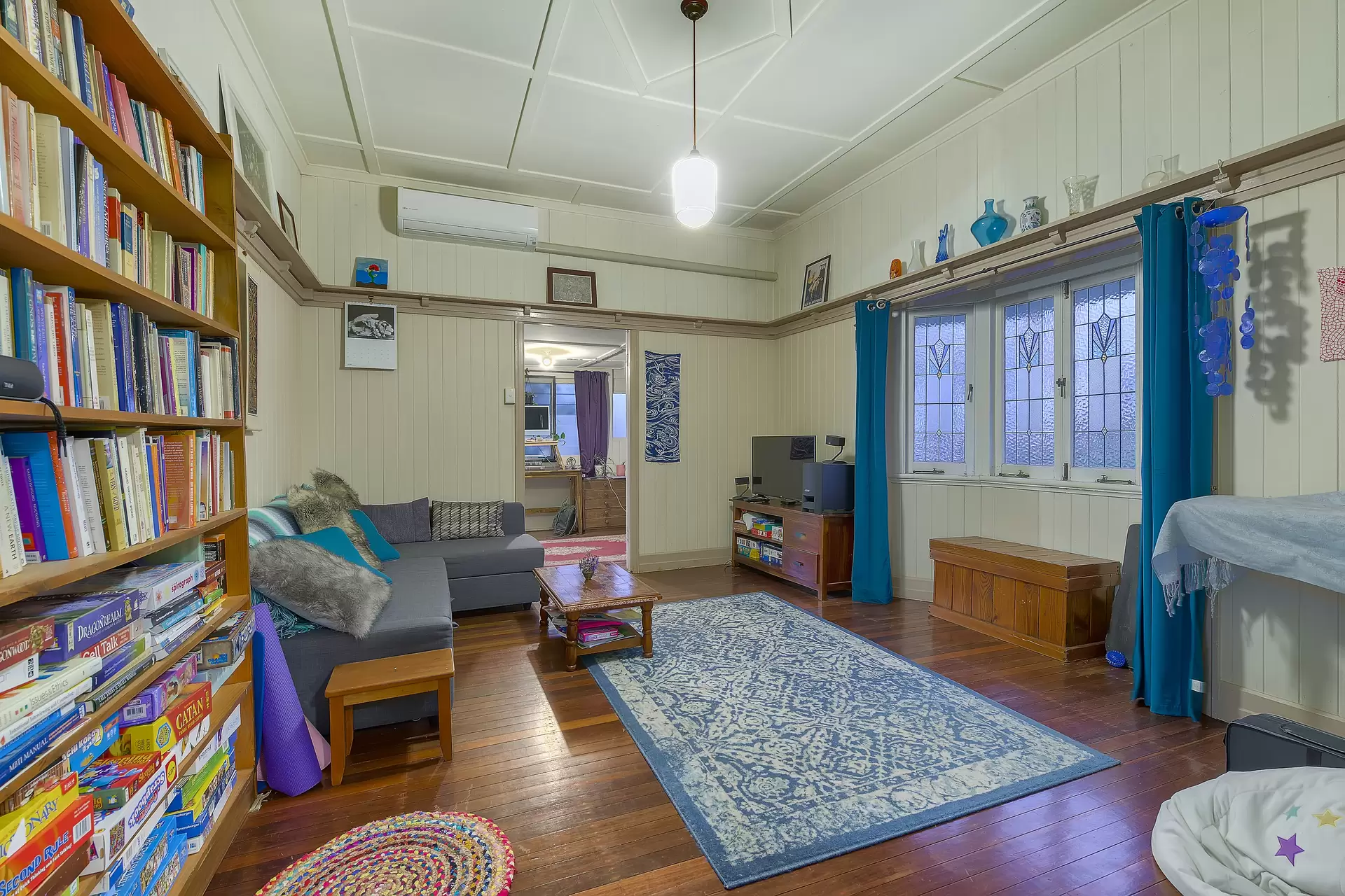 64 Beatrice Street (RENTAL), Bardon Sold by Aurora Property - image 1