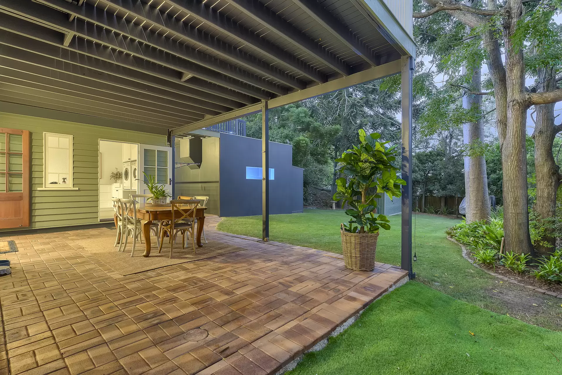 53 Moola Road, Ashgrove Sold by Aurora Property - image 1
