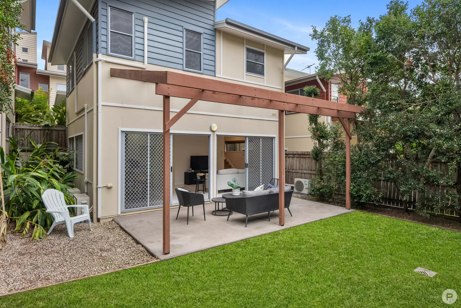 8/9 Lackeen Street, Everton Park Sold by Aurora Property - image 1