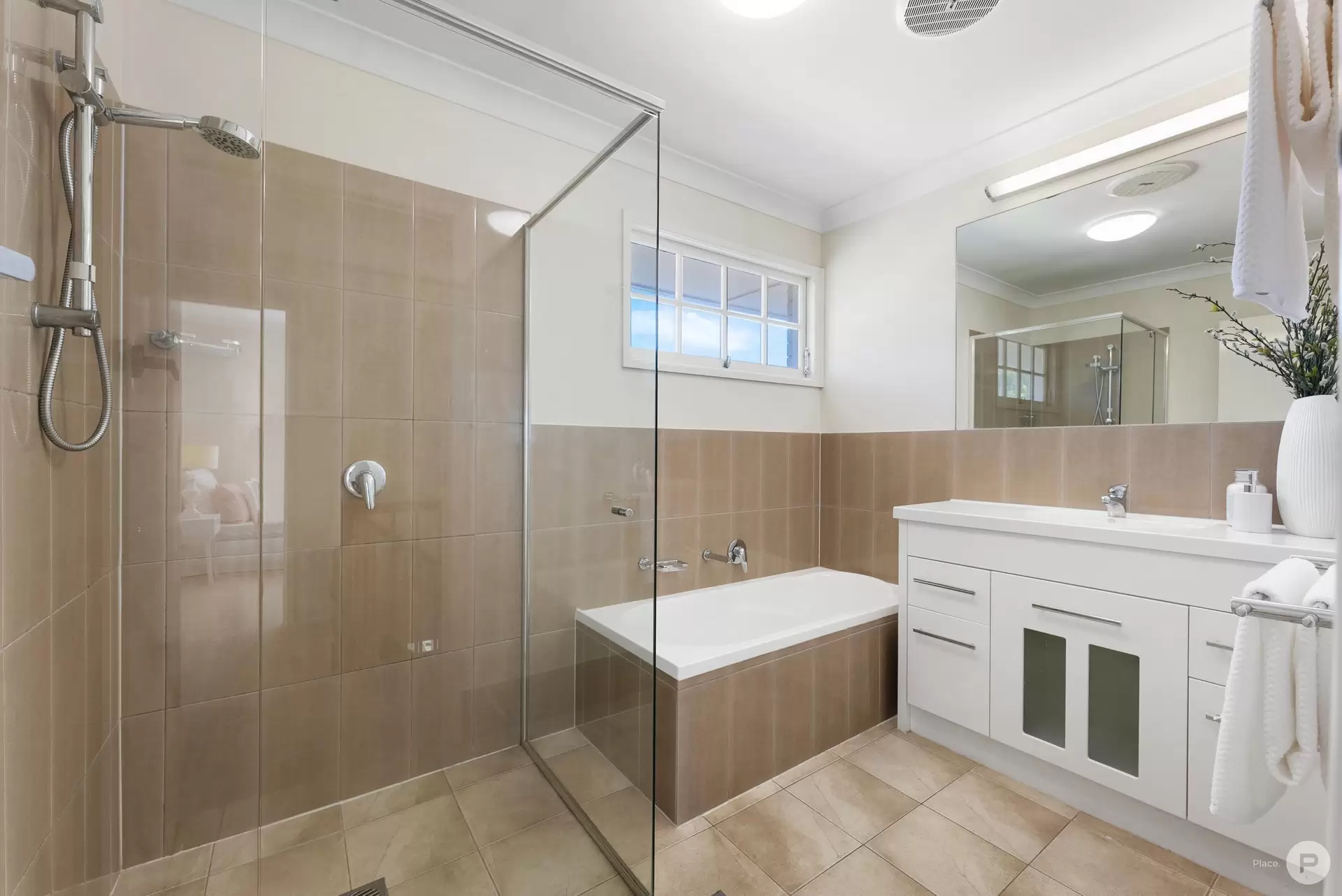 1 Dargie Street, Everton Park Sold by Aurora Property - image 1