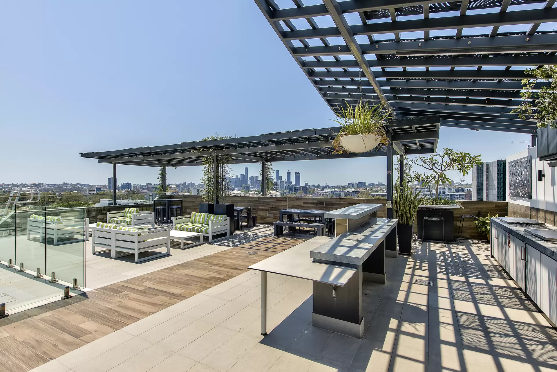 807/24 Augustus Street, Toowong Sold by Aurora Property - image 1