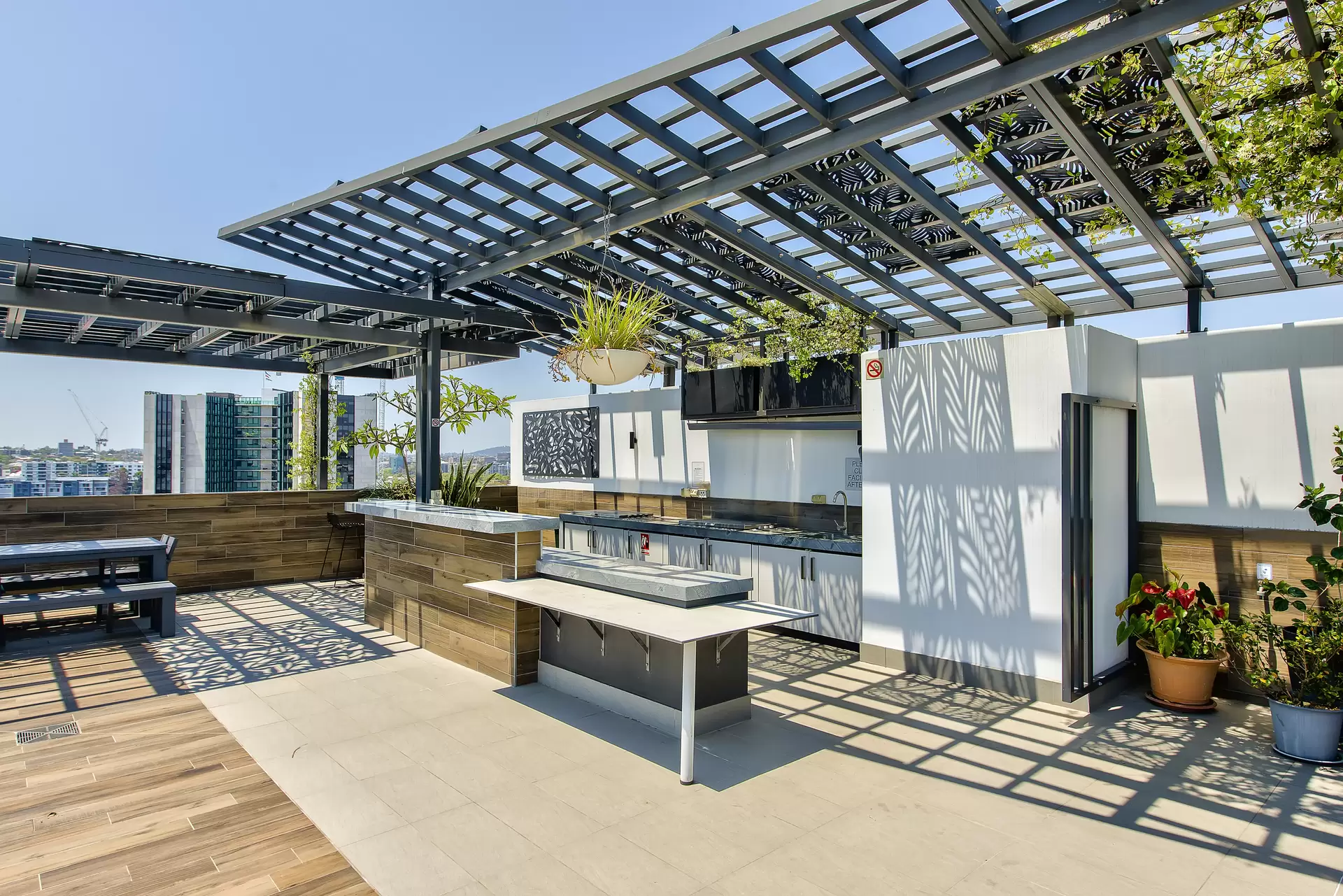 807/24 Augustus Street, Toowong Sold by Aurora Property - image 1