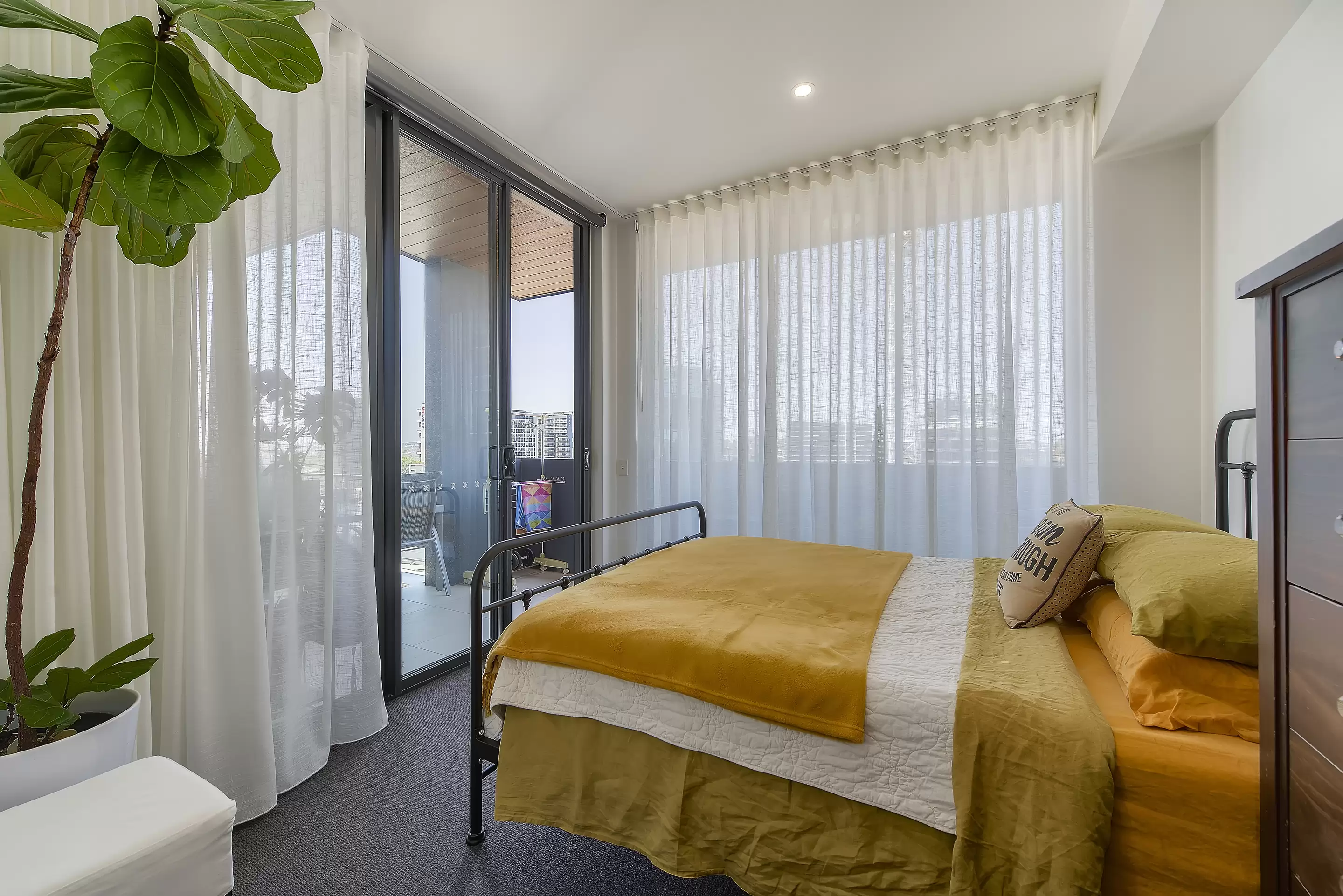 807/24 Augustus Street, Toowong Sold by Aurora Property - image 6