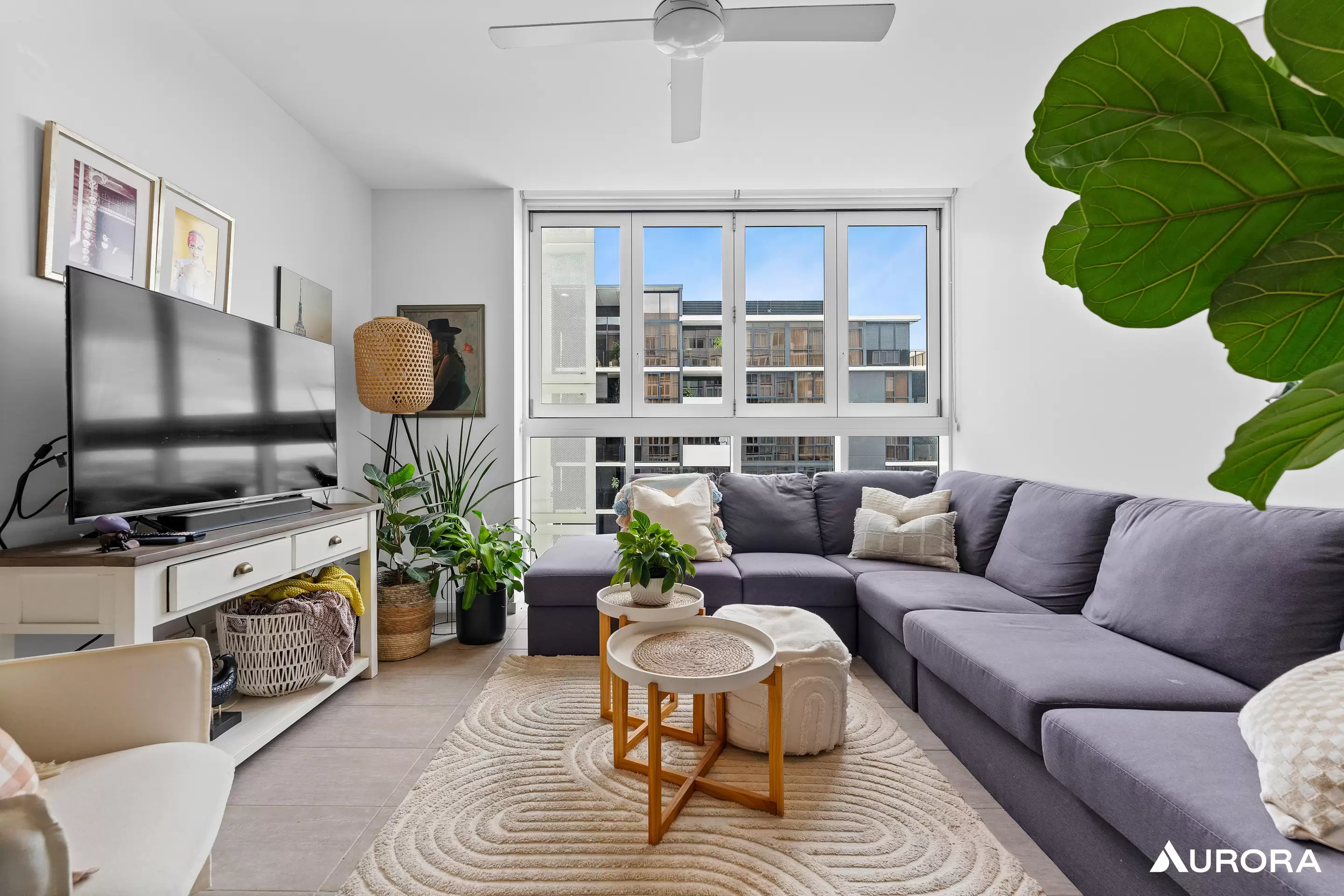 1111/977 Ann Street, Fortitude Valley Sold by Aurora Property - image 5