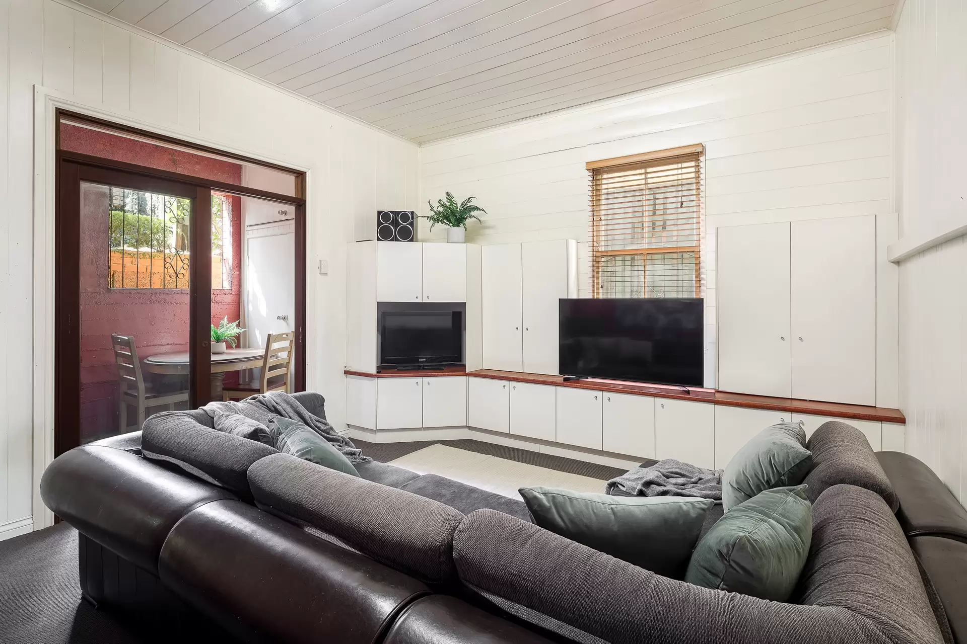 19 Normanby Terrace, Kelvin Grove Sold by Aurora Property - image 1
