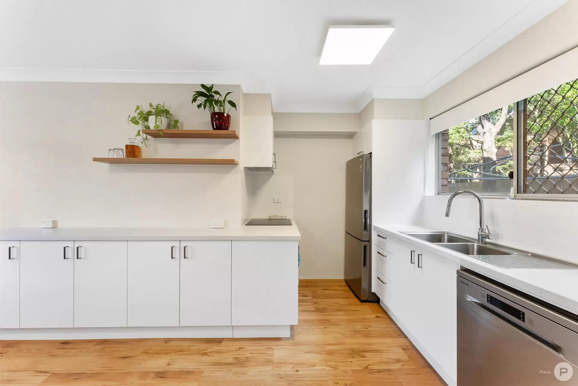 6/148 Stafford Road, Gordon Park Sold by Aurora Property - image 1