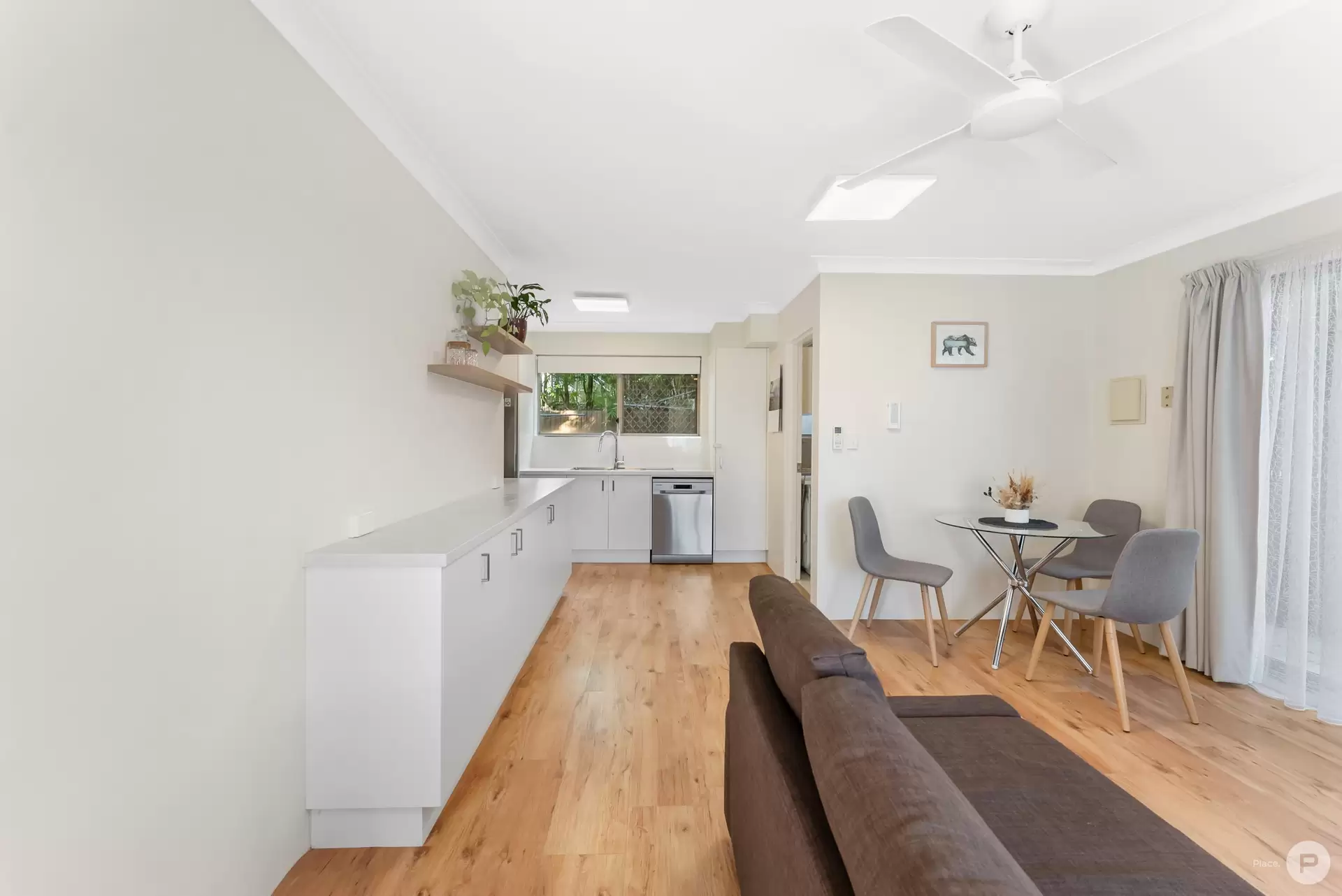 6/148 Stafford Road, Gordon Park Sold by Aurora Property - image 1