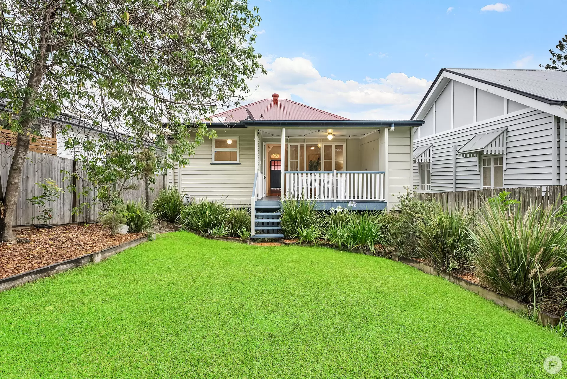 16 Ernest Street, Gaythorne Sold by Aurora Property - image 1