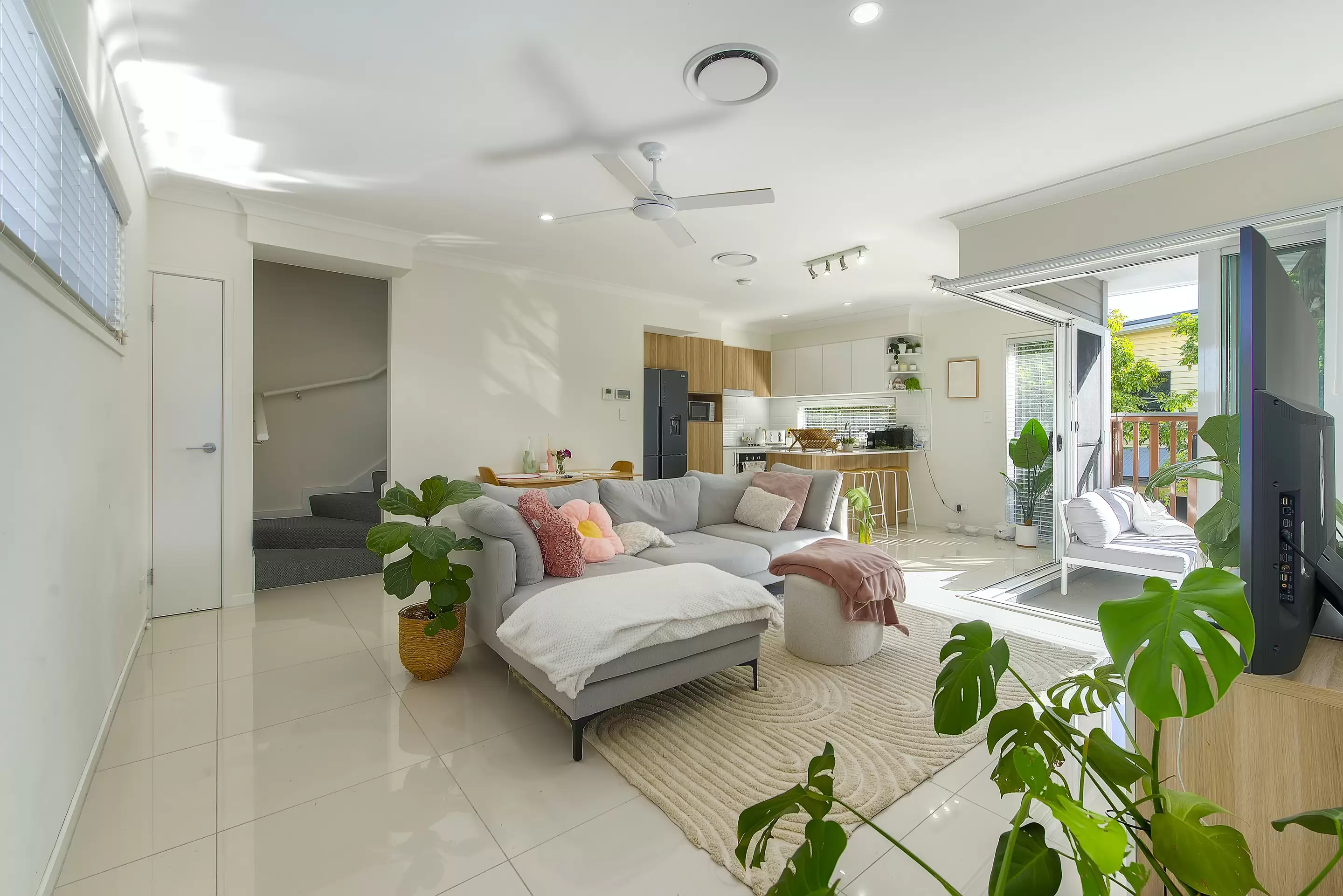 11/25 Hawthorne Street, Enoggera Sold by Aurora Property - image 4