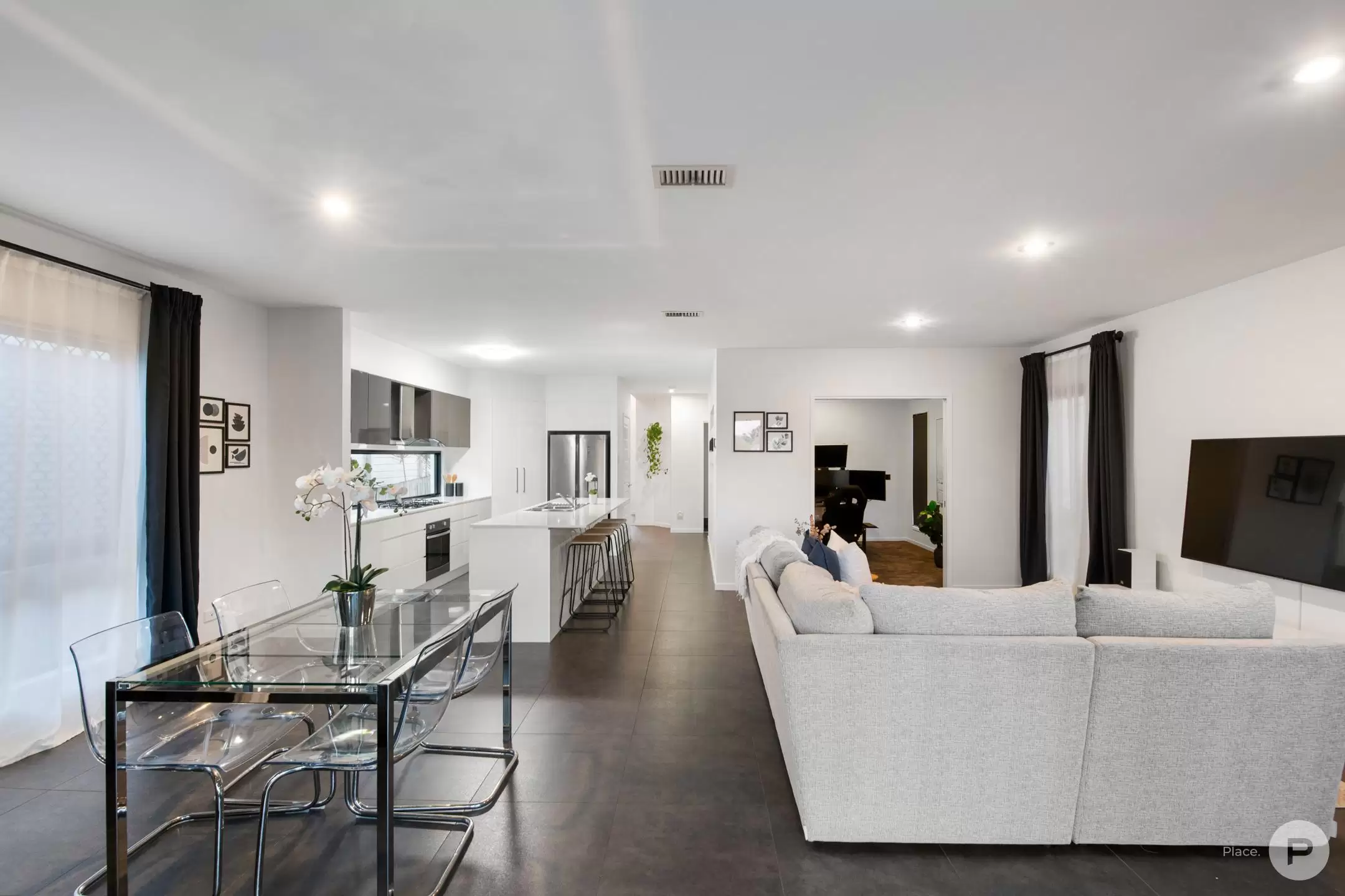 47 Keylar Street, Mitchelton Sold by Aurora Property - image 3