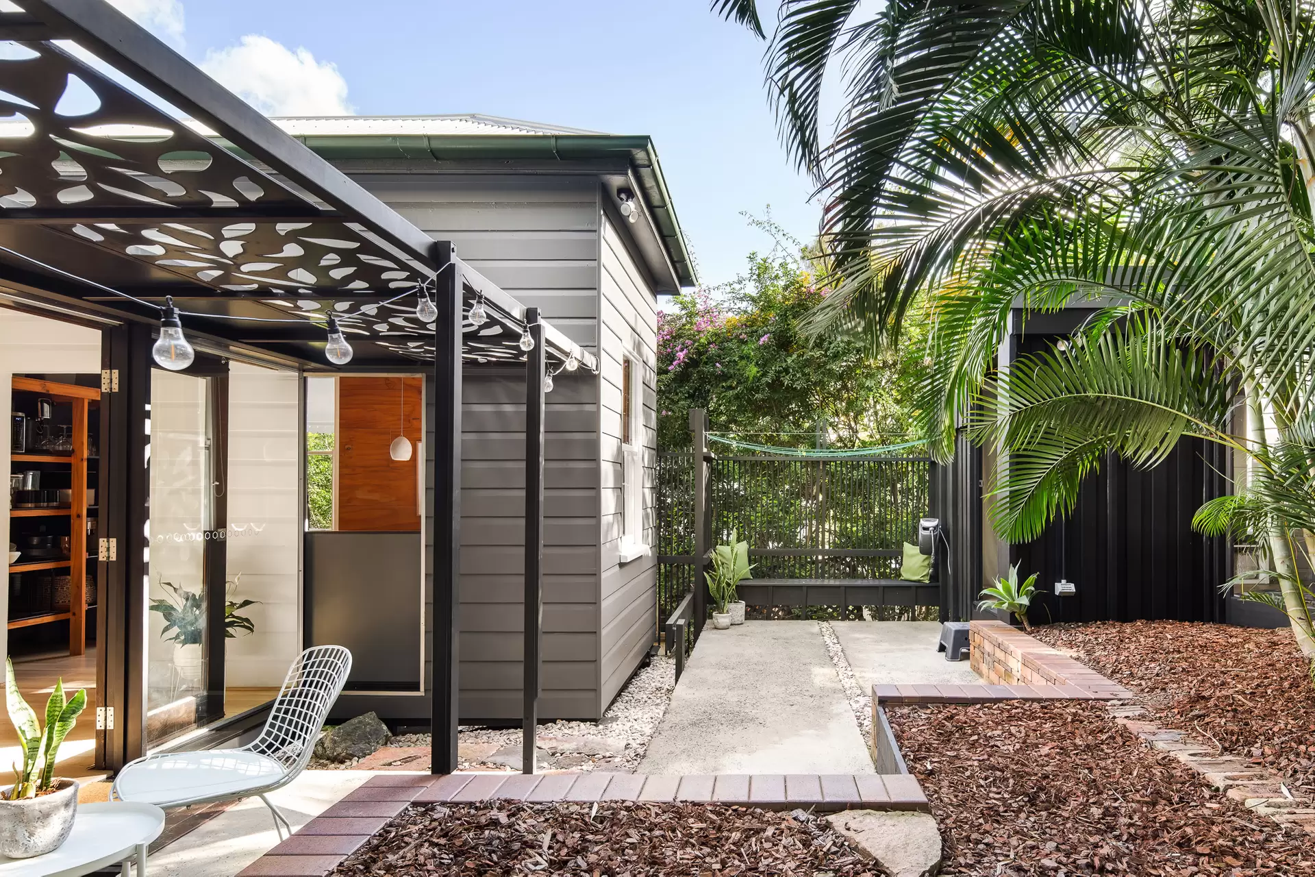 6 Normanby Terrace, Kelvin Grove Sold by Aurora Property - image 1