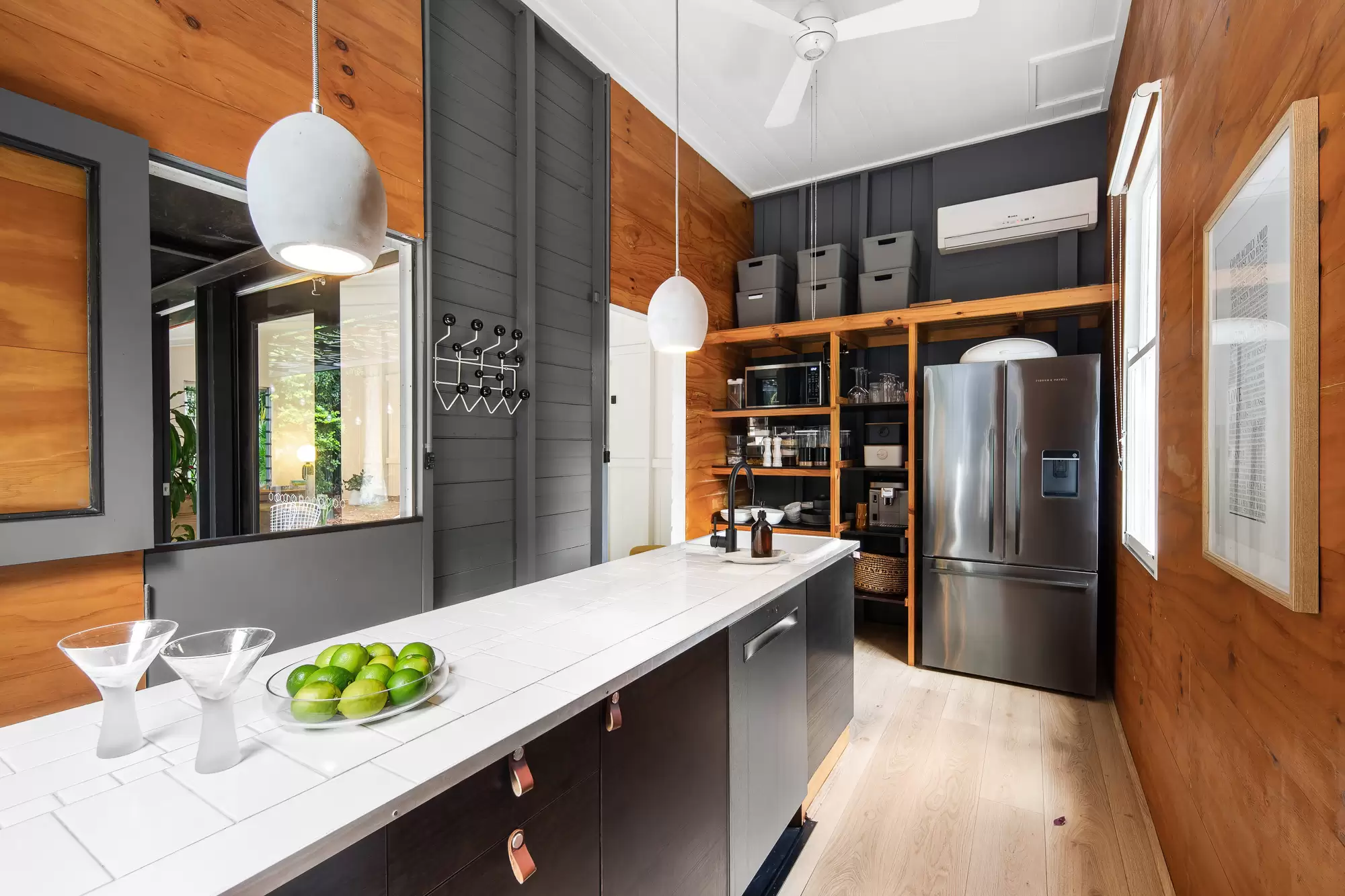 6 Normanby Terrace, Kelvin Grove Sold by Aurora Property - image 5