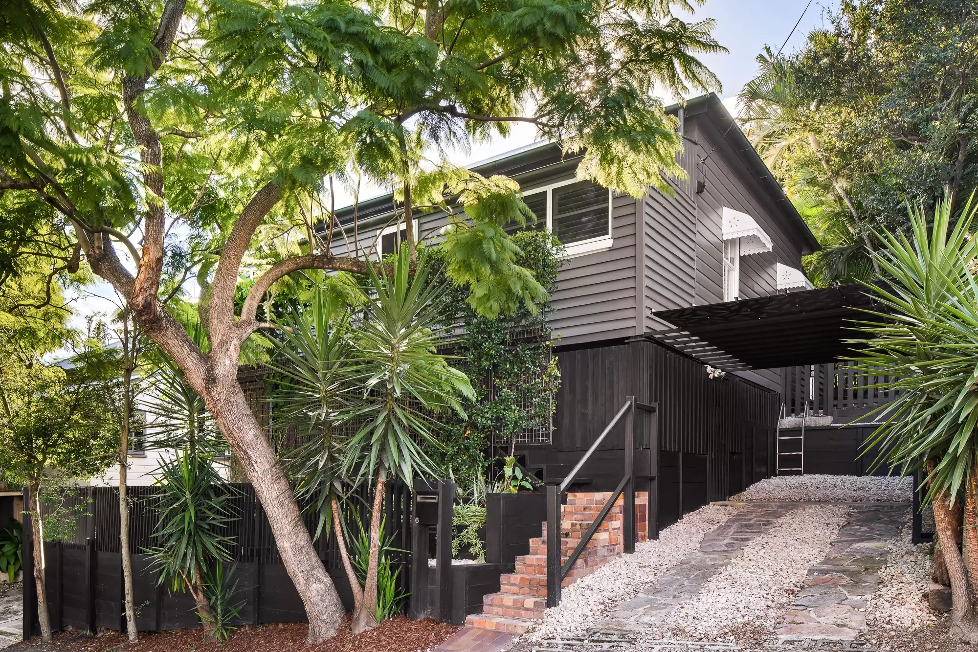 6 Normanby Terrace, Kelvin Grove Sold by Aurora Property - image 1