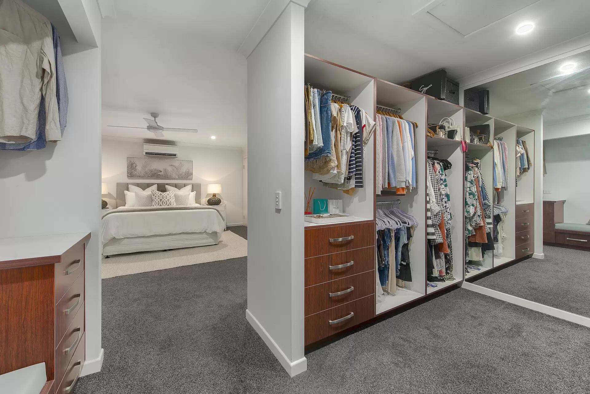 25 Walker Street, Coorparoo Sold by Aurora Property - image 1