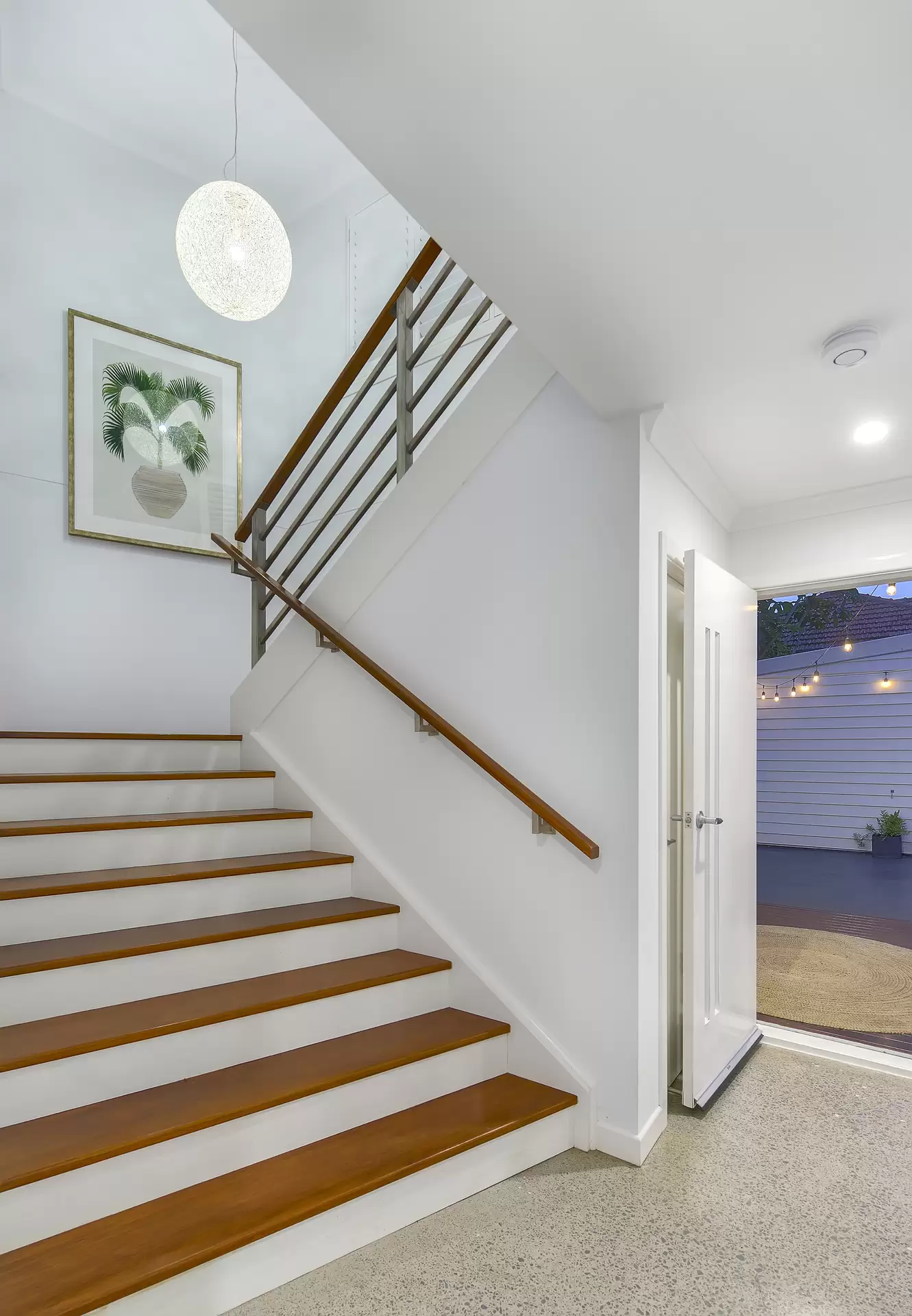 25 Walker Street, Coorparoo Sold by Aurora Property - image 1