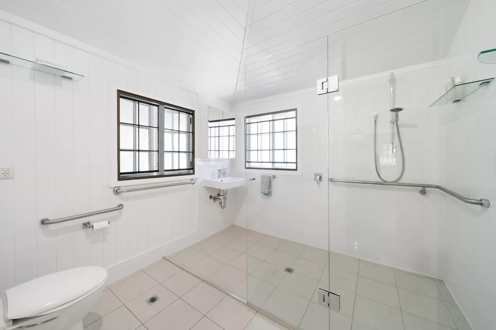 17 Bancroft Street, Kelvin Grove Sold by Aurora Property - image 1