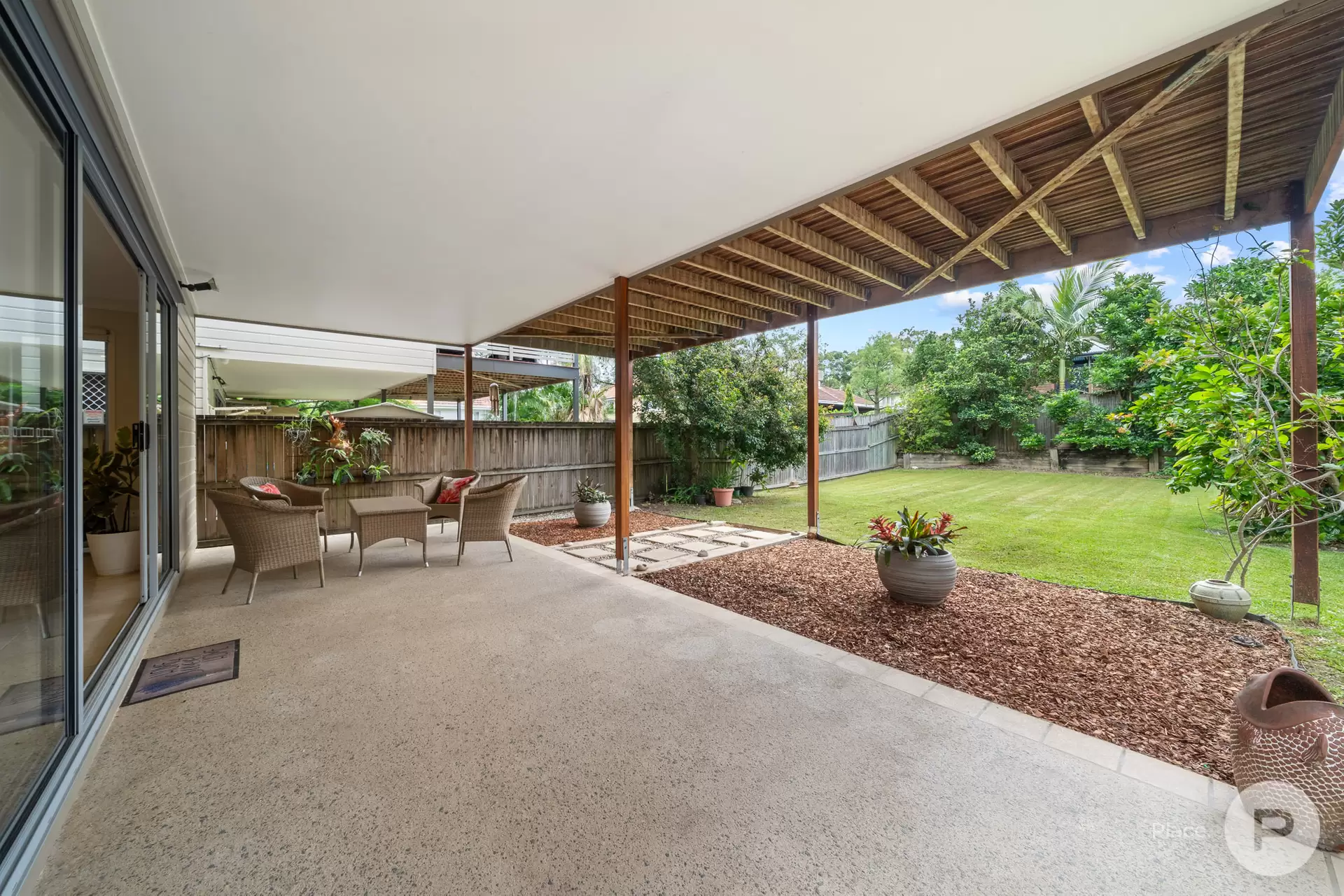 16 Gracemere Street, Newmarket Sold by Aurora Property - image 1