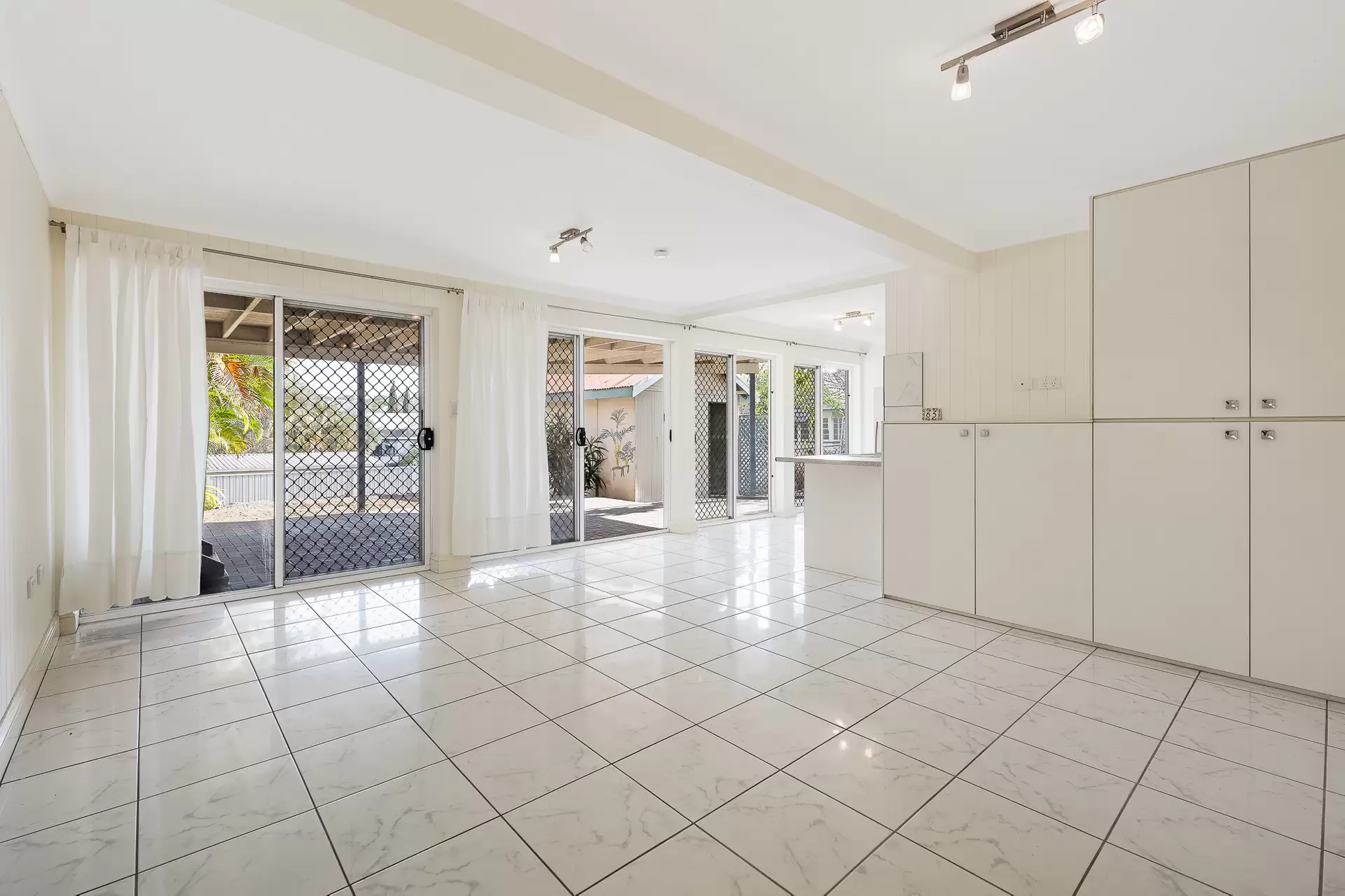65 Herston Road, Kelvin Grove Sold by Aurora Property - image 1