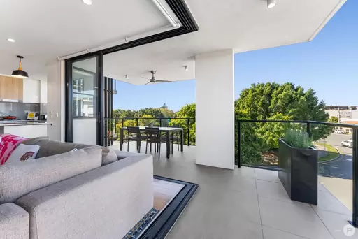 16/15 Norman Avenue, Lutwyche Sold by Aurora Property