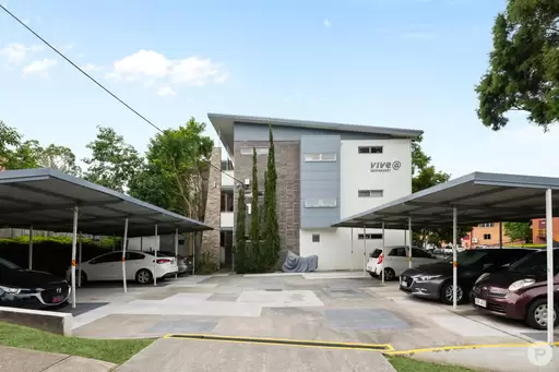 8 & 9/17 Erneton Street, Newmarket Sold by Aurora Property