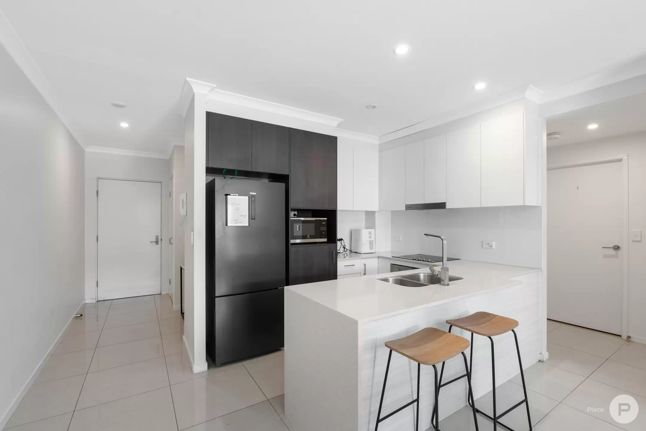 304/19 Isedale Street, Wooloowin Sold by Aurora Property - image 3