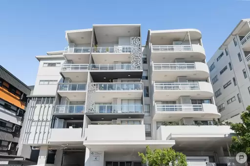 304/19 Isedale Street, Wooloowin Sold by Aurora Property