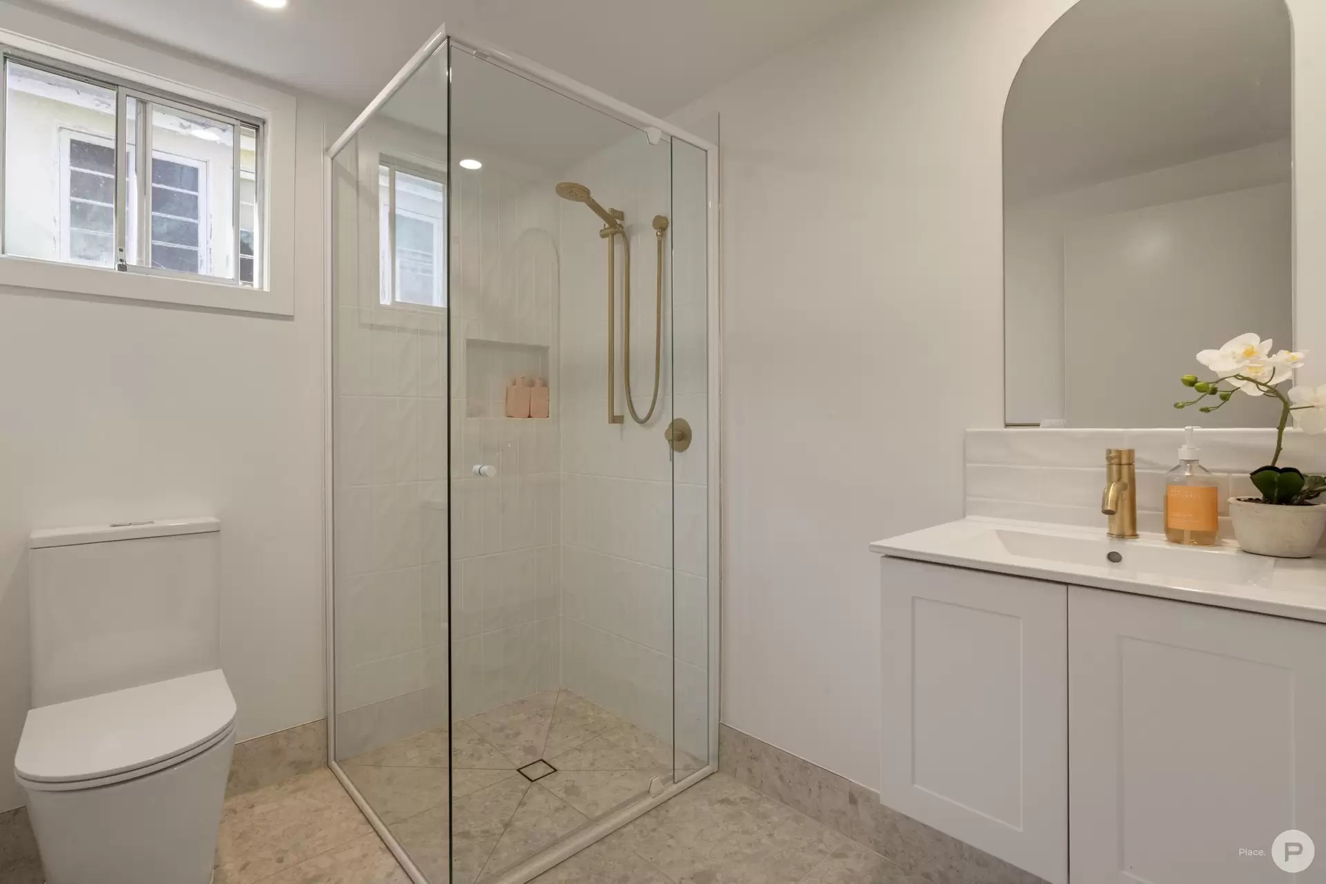 84 Strathmore Street, Kedron Sold by Aurora Property - image 1