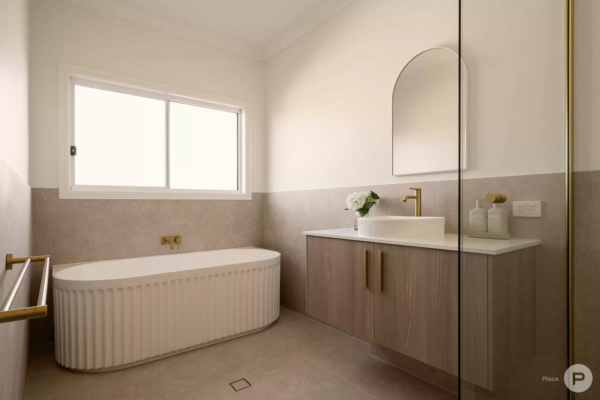 5 Verdun Street, Alderley Sold by Aurora Property - image 1