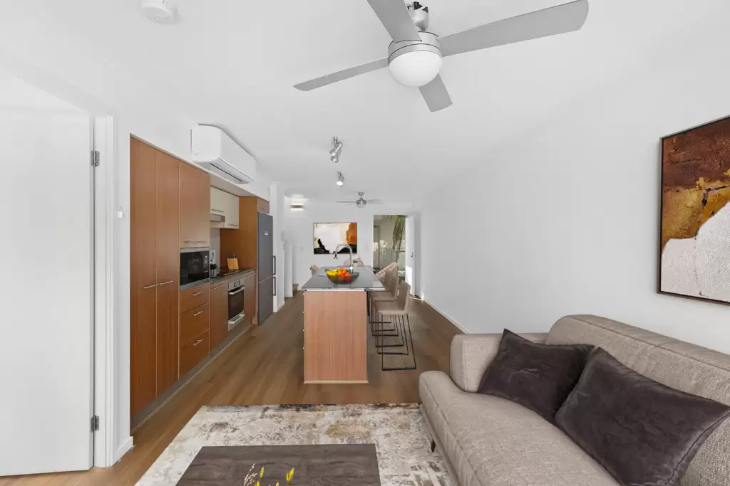 2602/6-10 Manning Street, South Brisbane Sold by Aurora Property - image 2