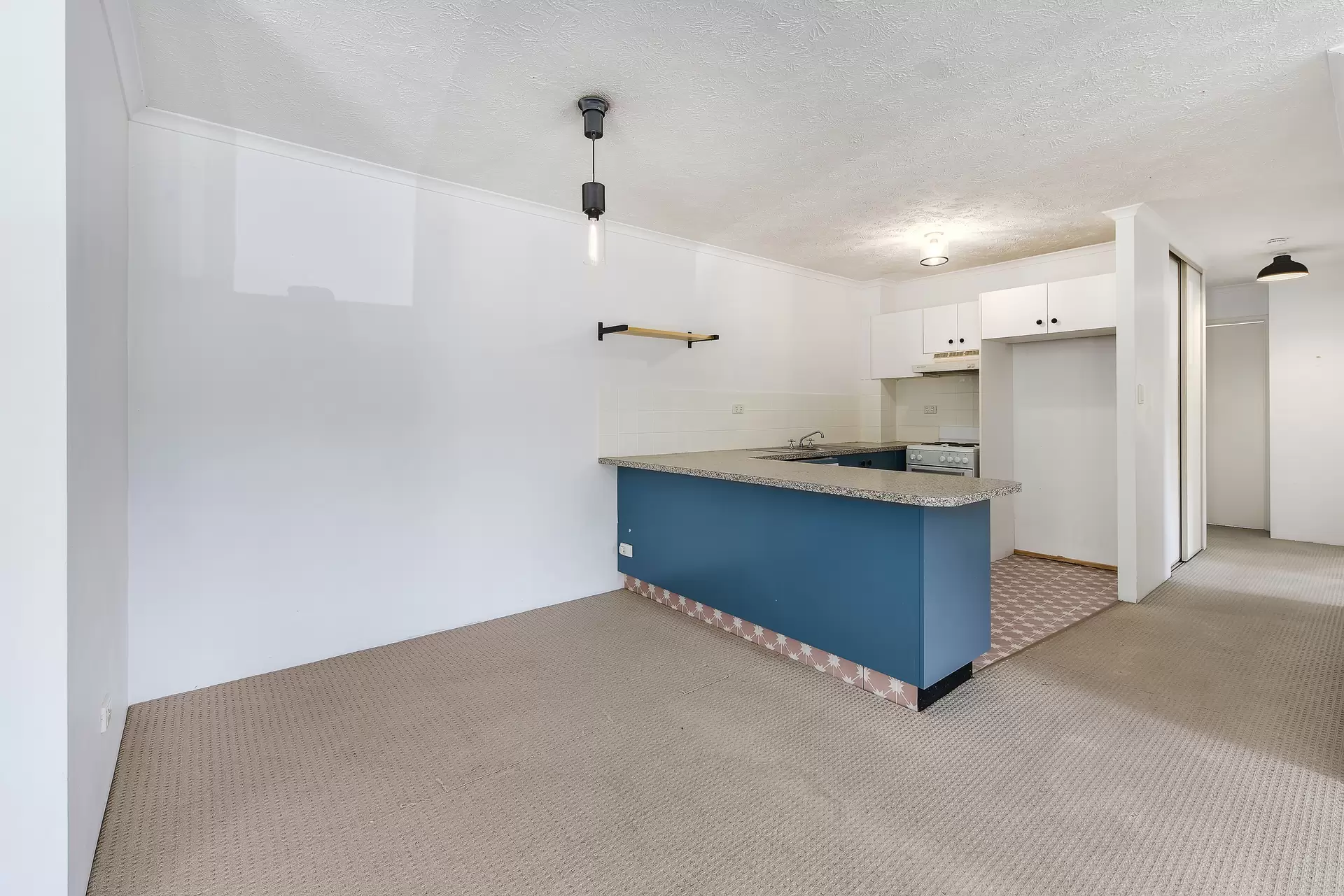 4/63 Thistle Street, Lutwyche Sold by Aurora Property - image 1