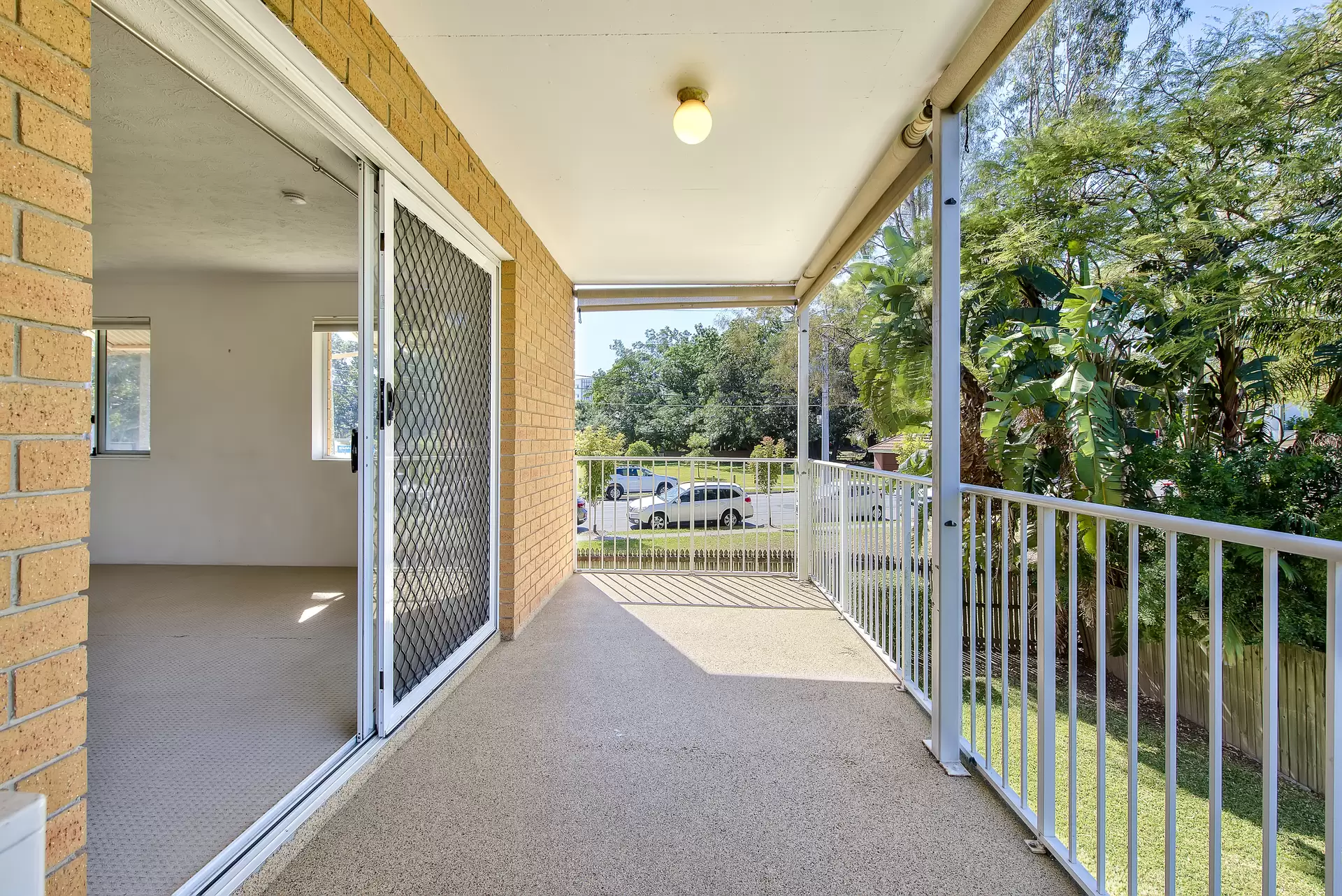 4/63 Thistle Street, Lutwyche Sold by Aurora Property - image 1
