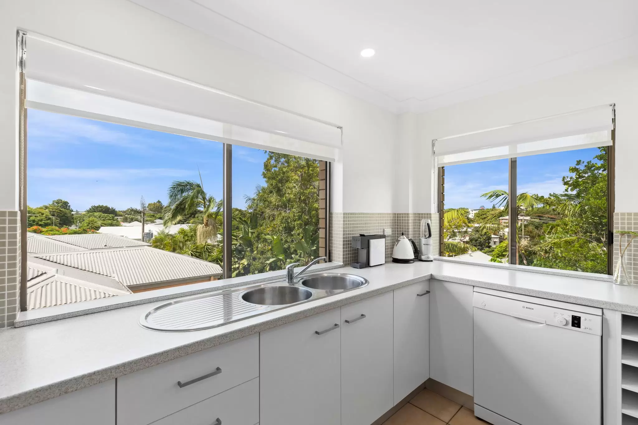 6/63 Groom Street, Gordon Park Sold by Aurora Property - image 1