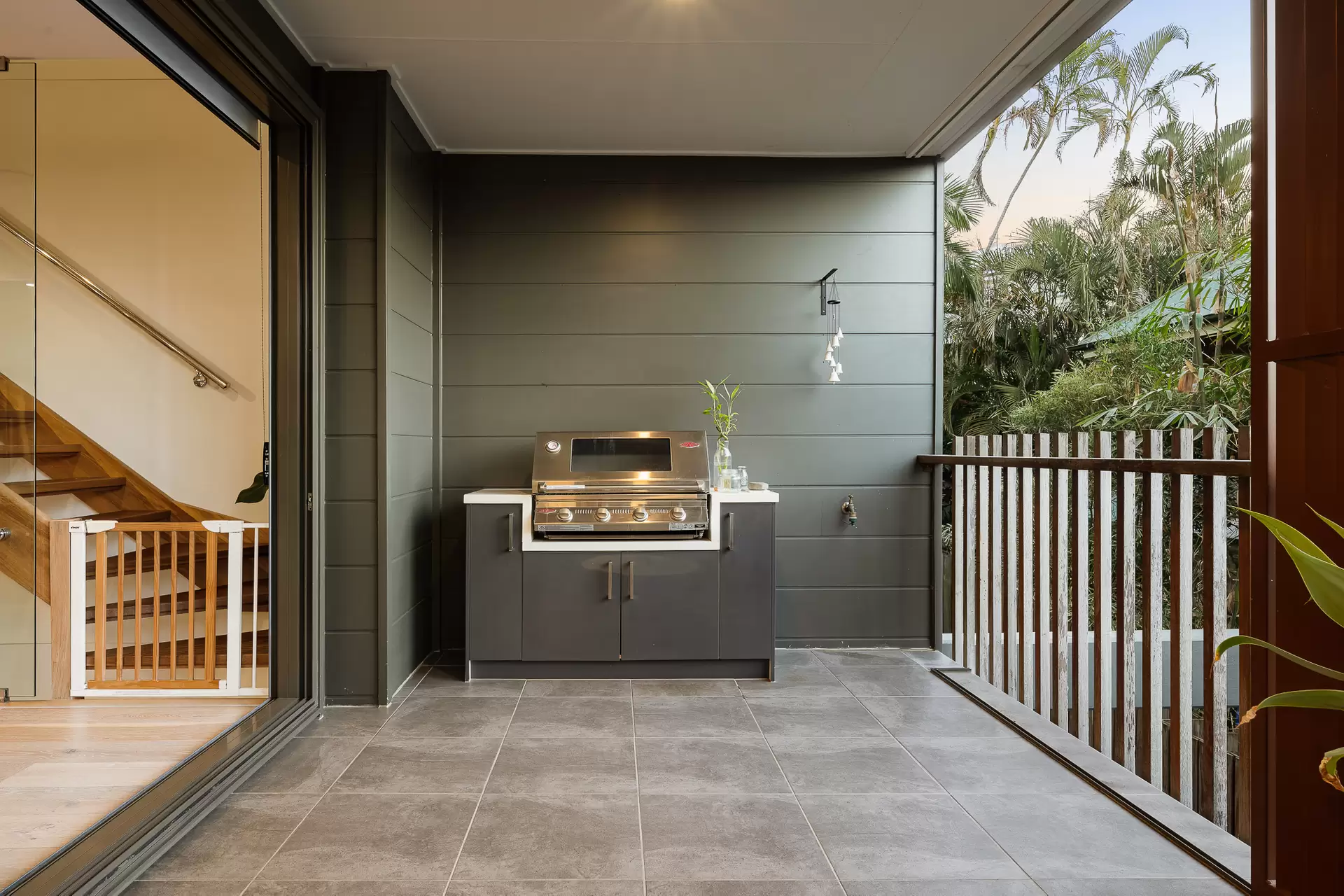 10/89 Herston Road, Kelvin Grove Sold by Aurora Property - image 1